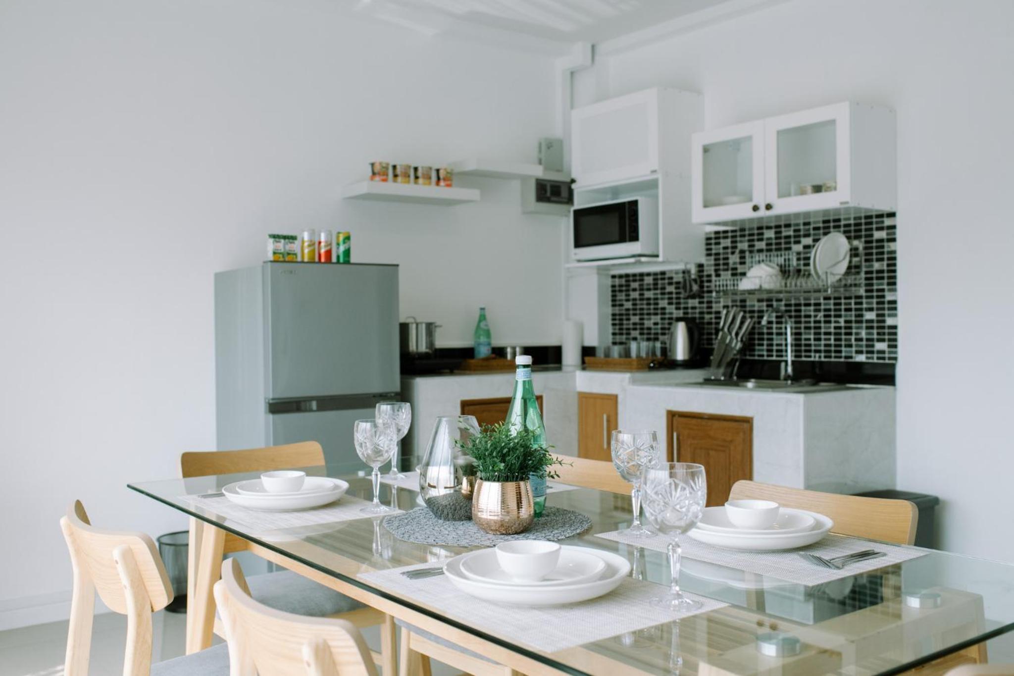 Family Suite with Balcony - Photo 10