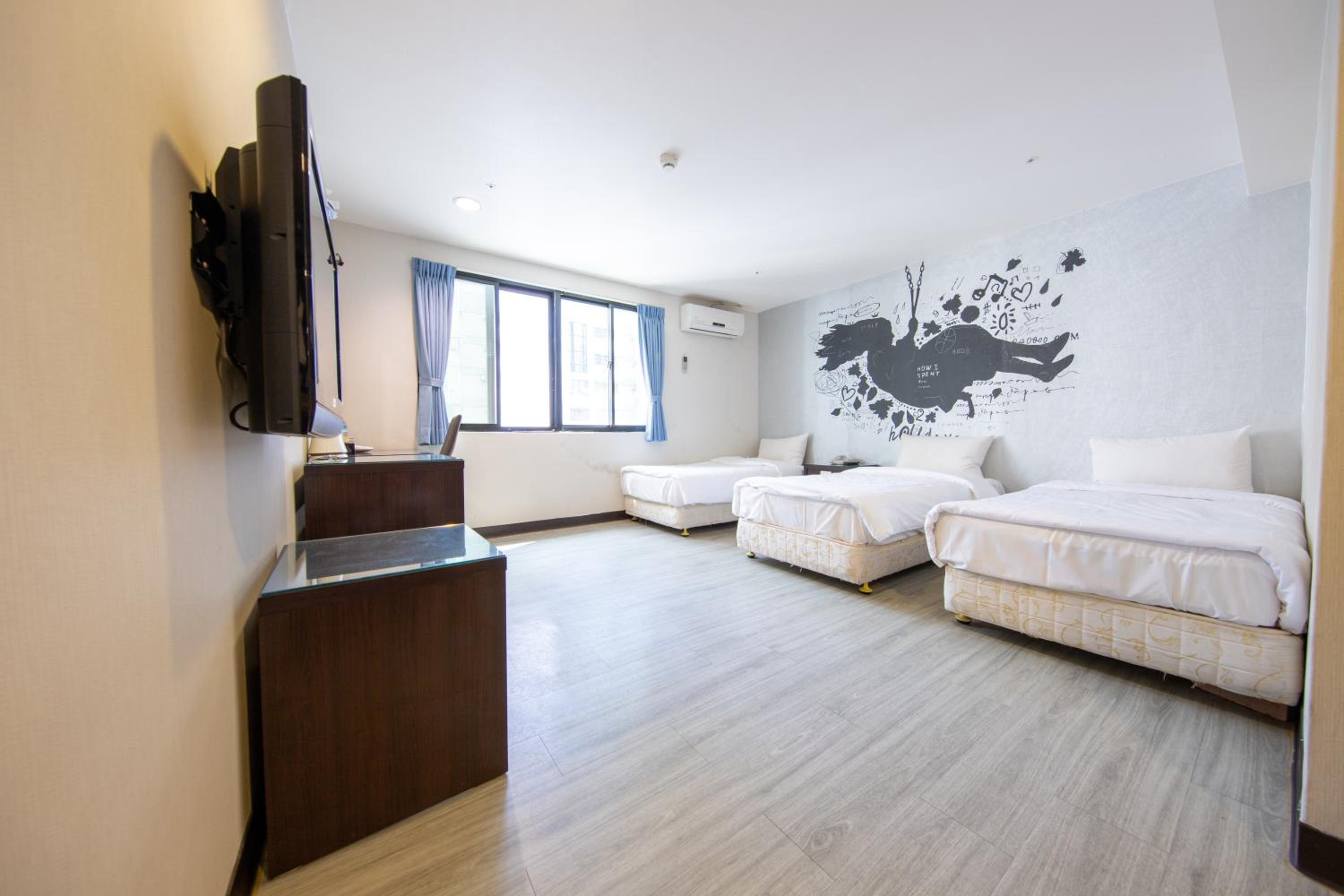 Standard Triple Room - Photo 6