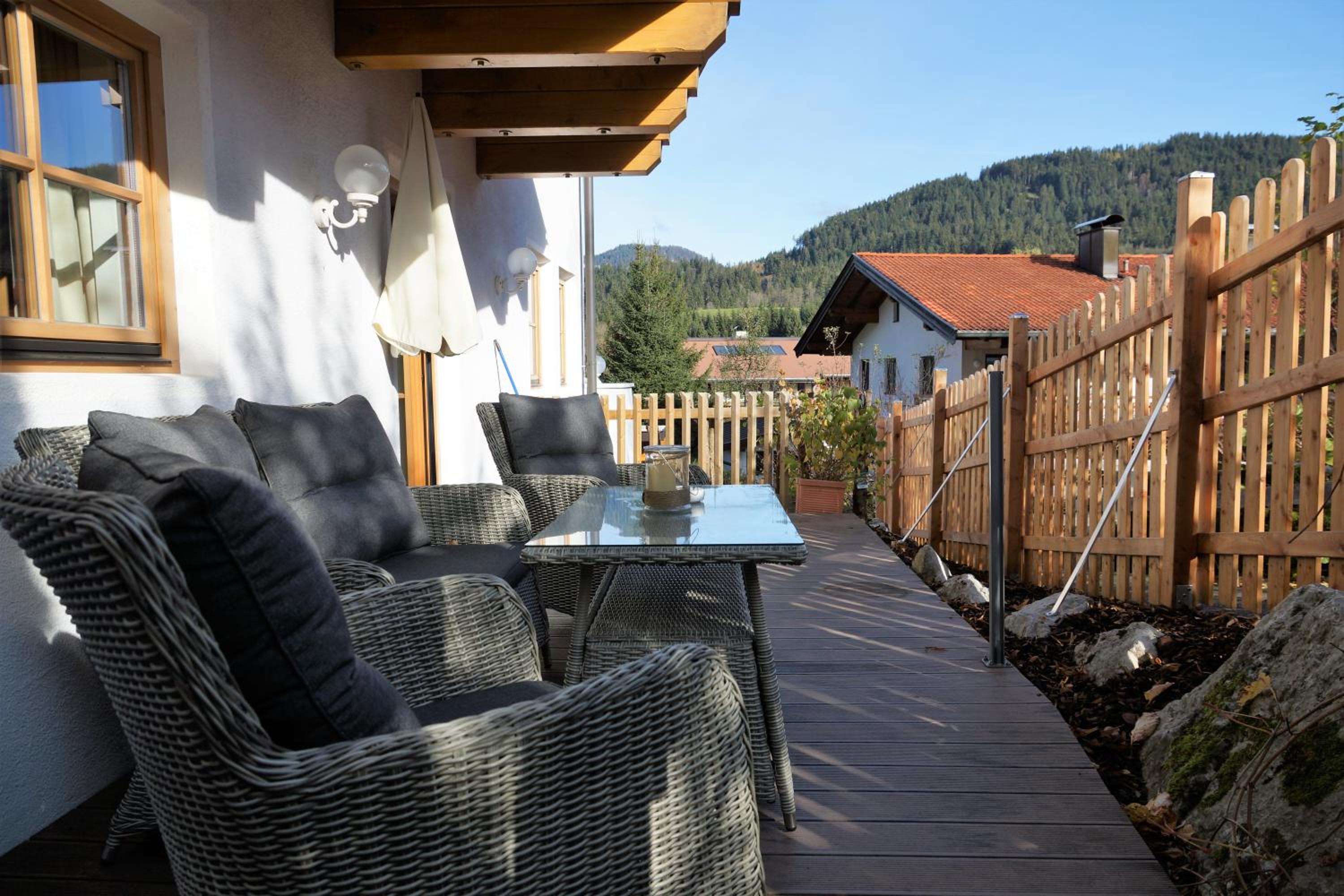 Apartment with Garden View - Photo 3