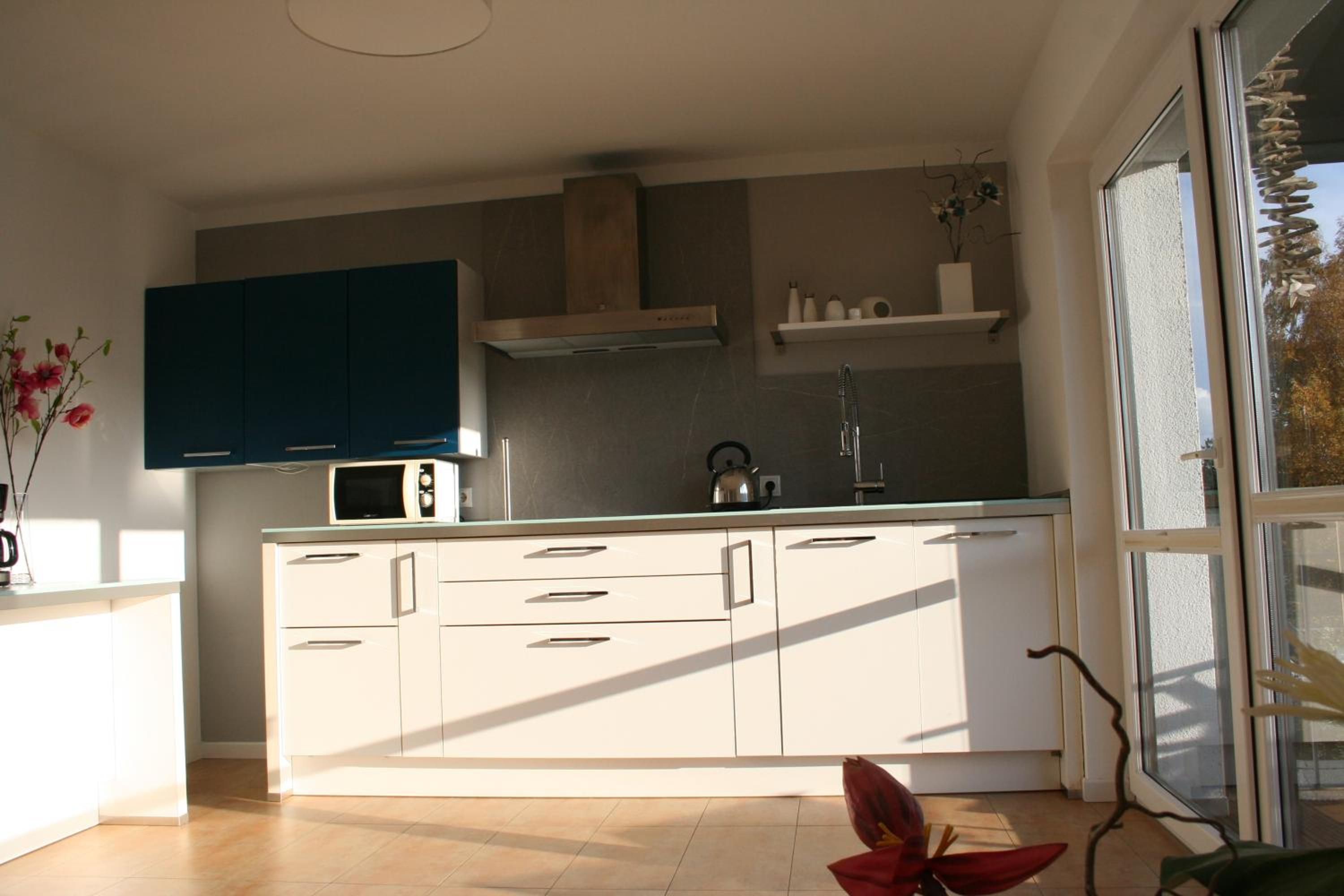 Three-Bedroom Apartment - Photo 6