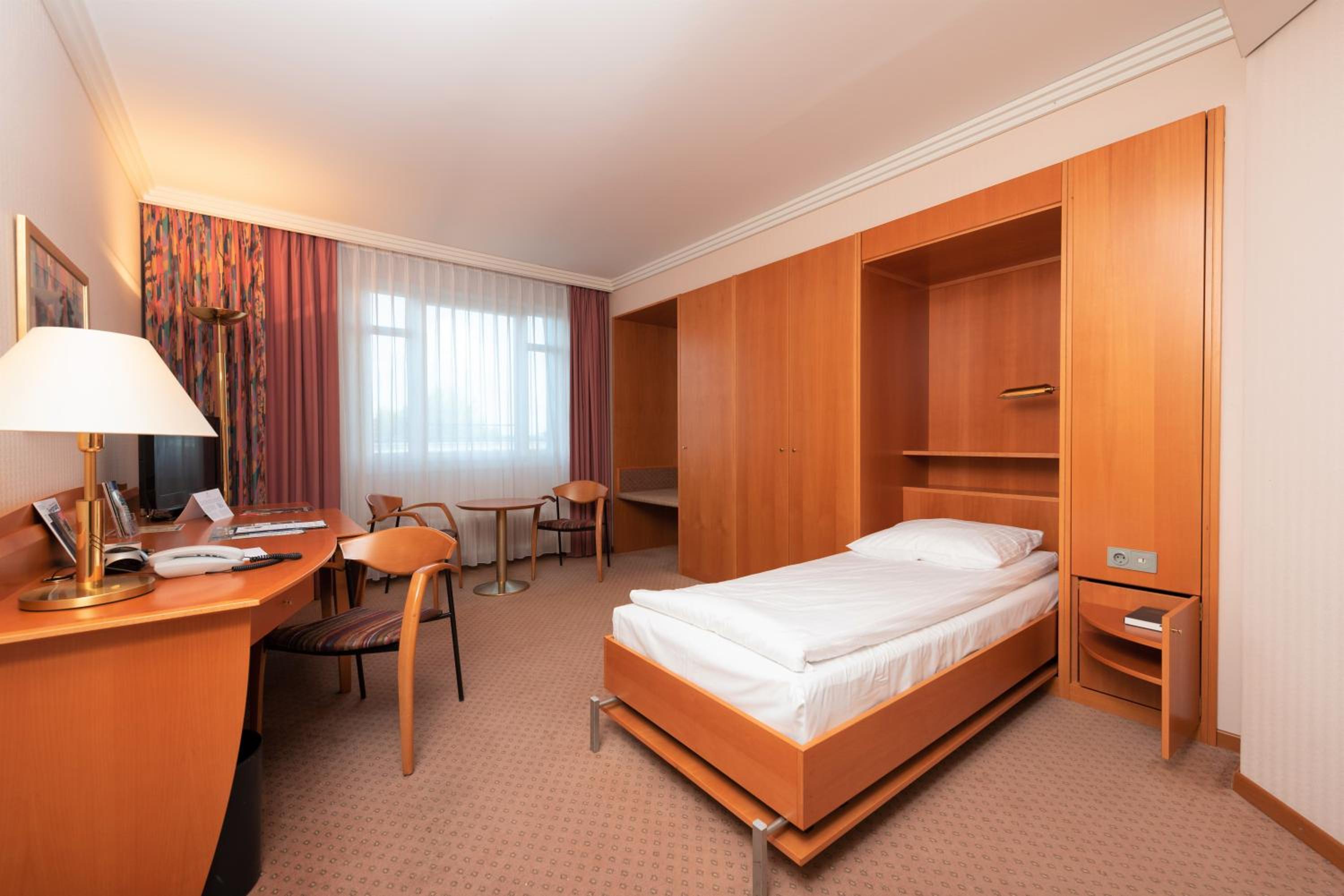 Single Room with small bed photo 1
