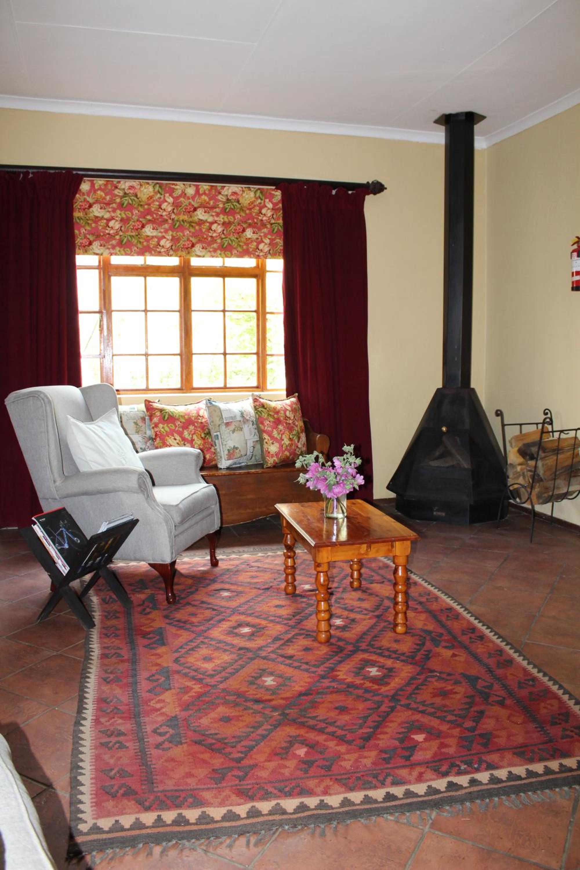 Economy Studio - Photo 4
