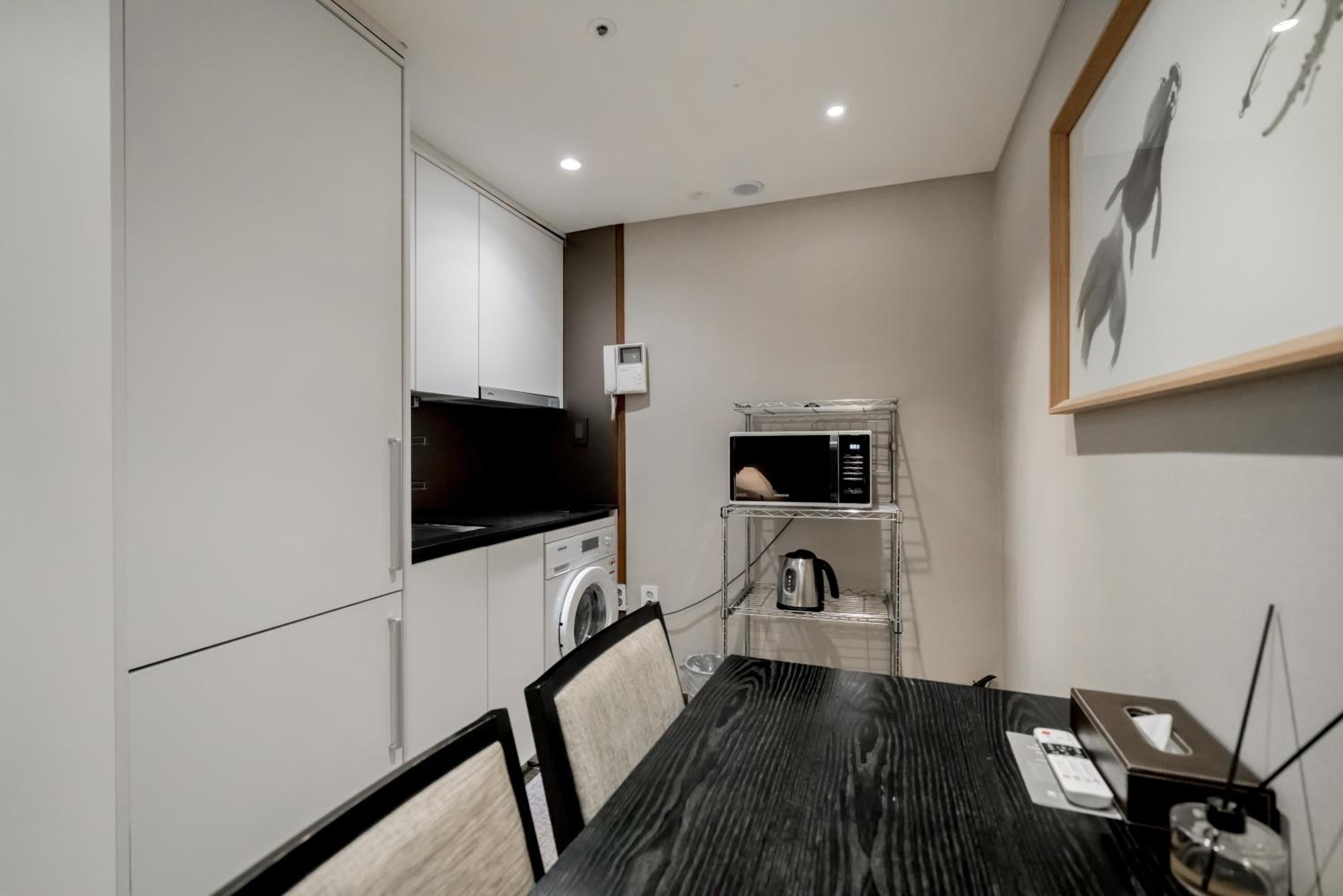 Executive Double Room - No View - Photo 4
