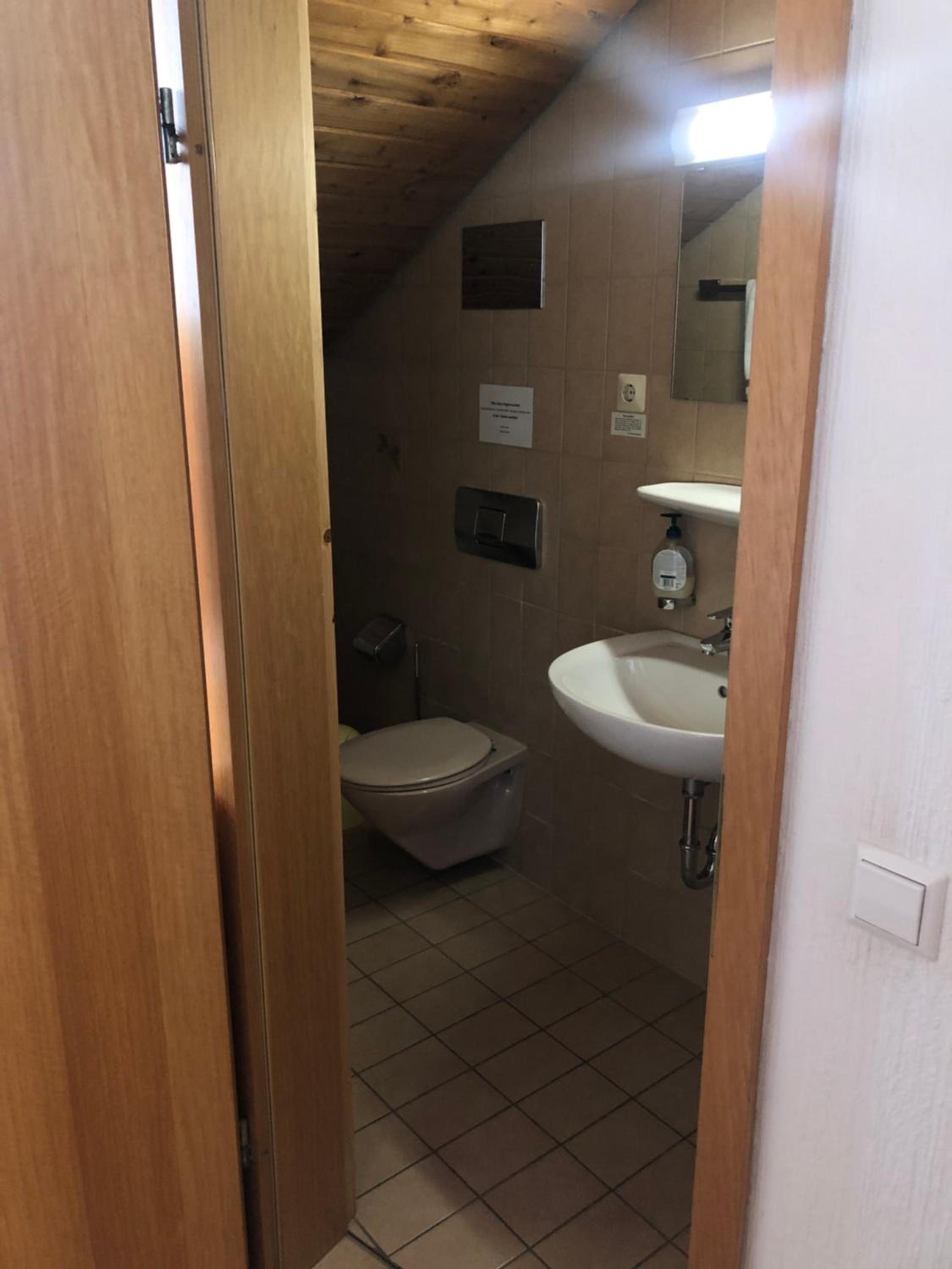 Single Room photo 2
