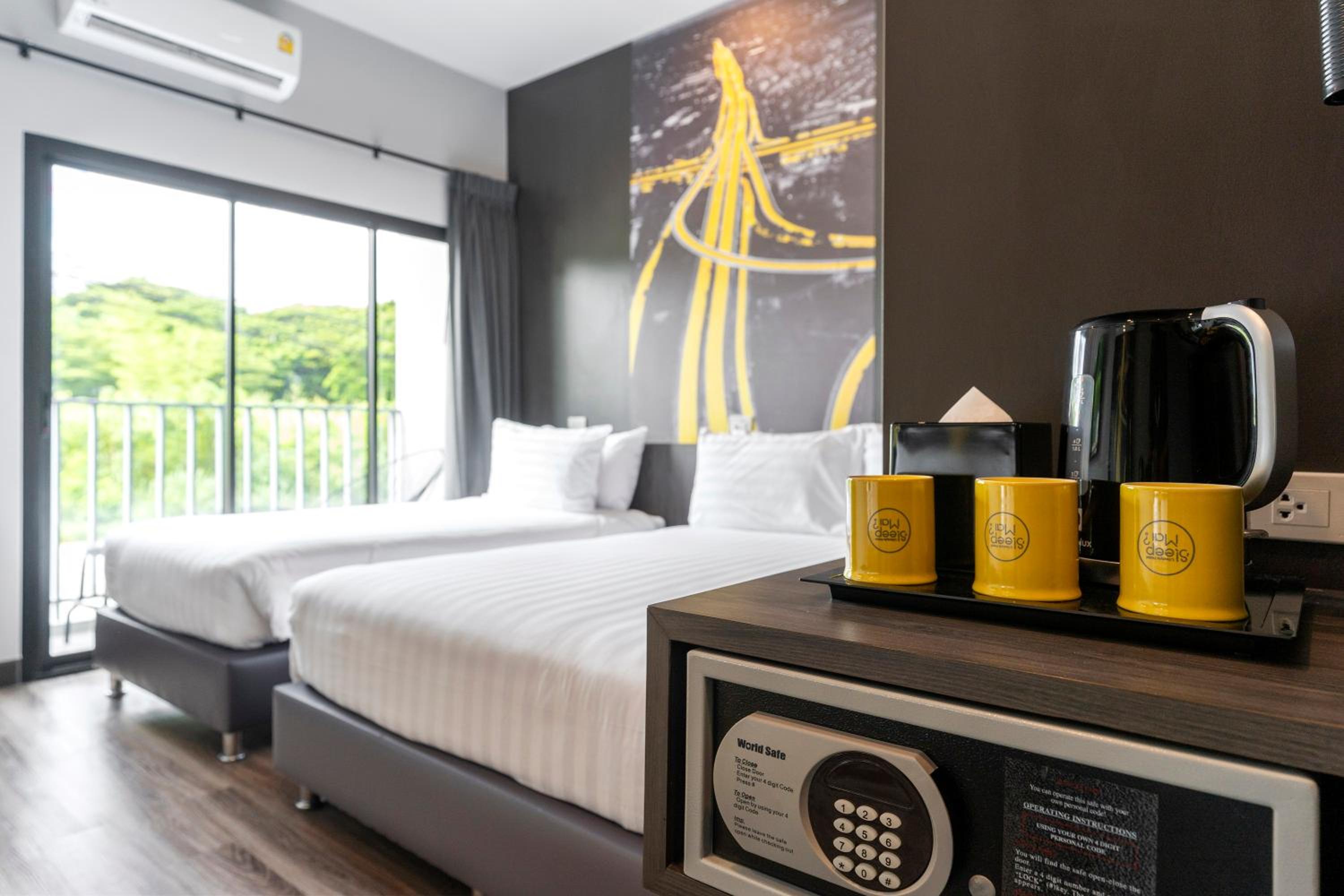Triple Room with Balcony - Photo 1