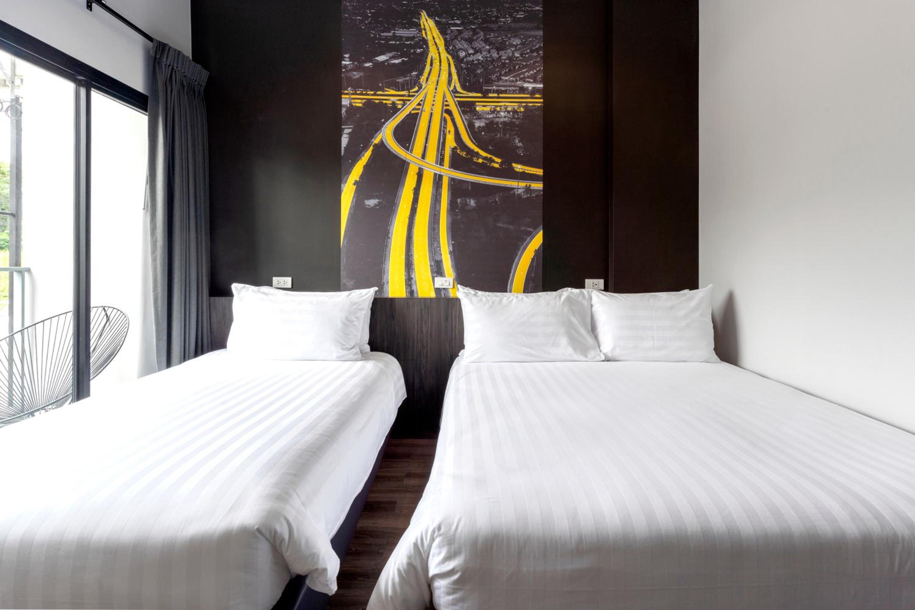 Triple Room with Balcony - Photo 2