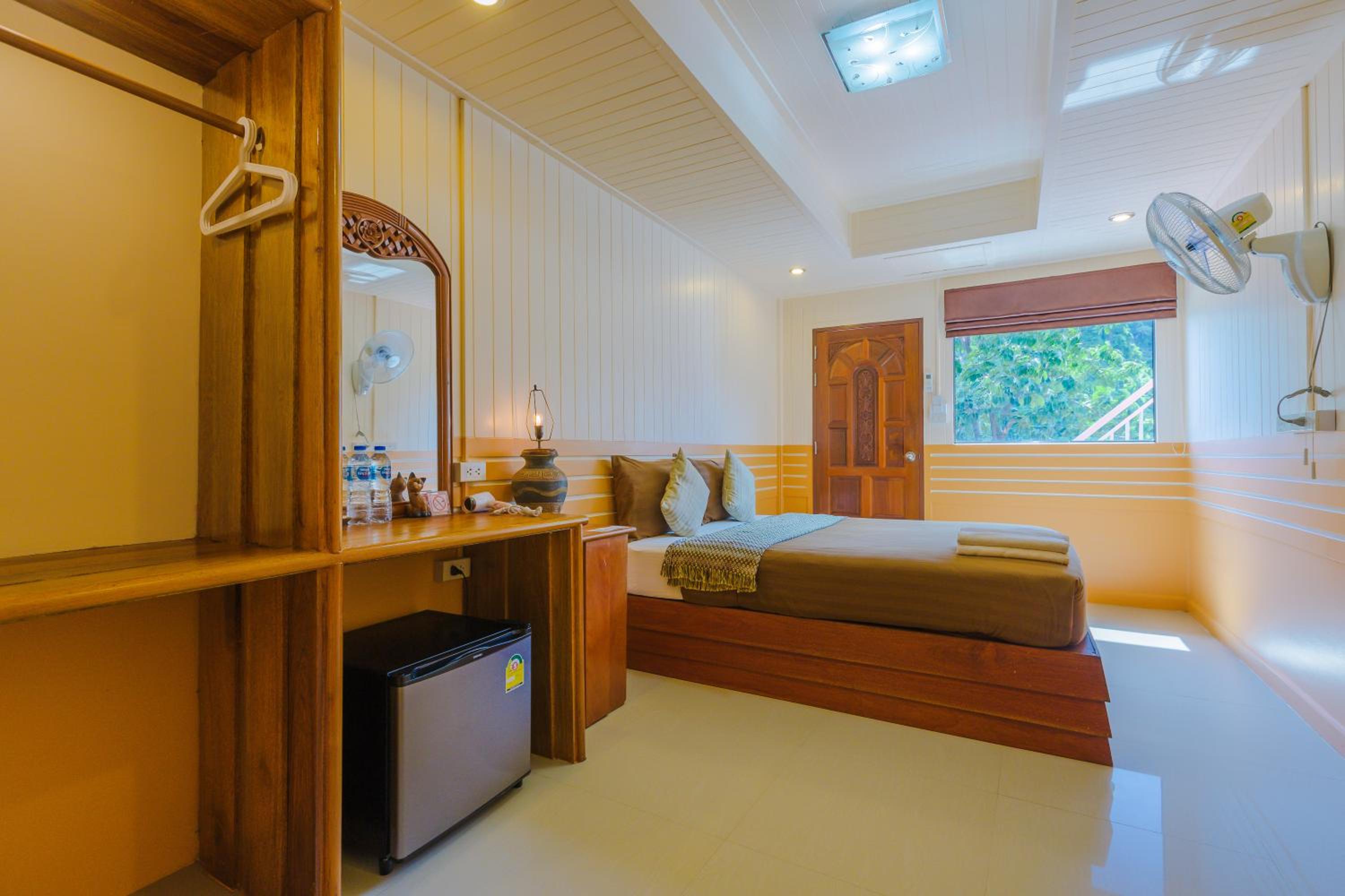 Superior Room - Photo 7