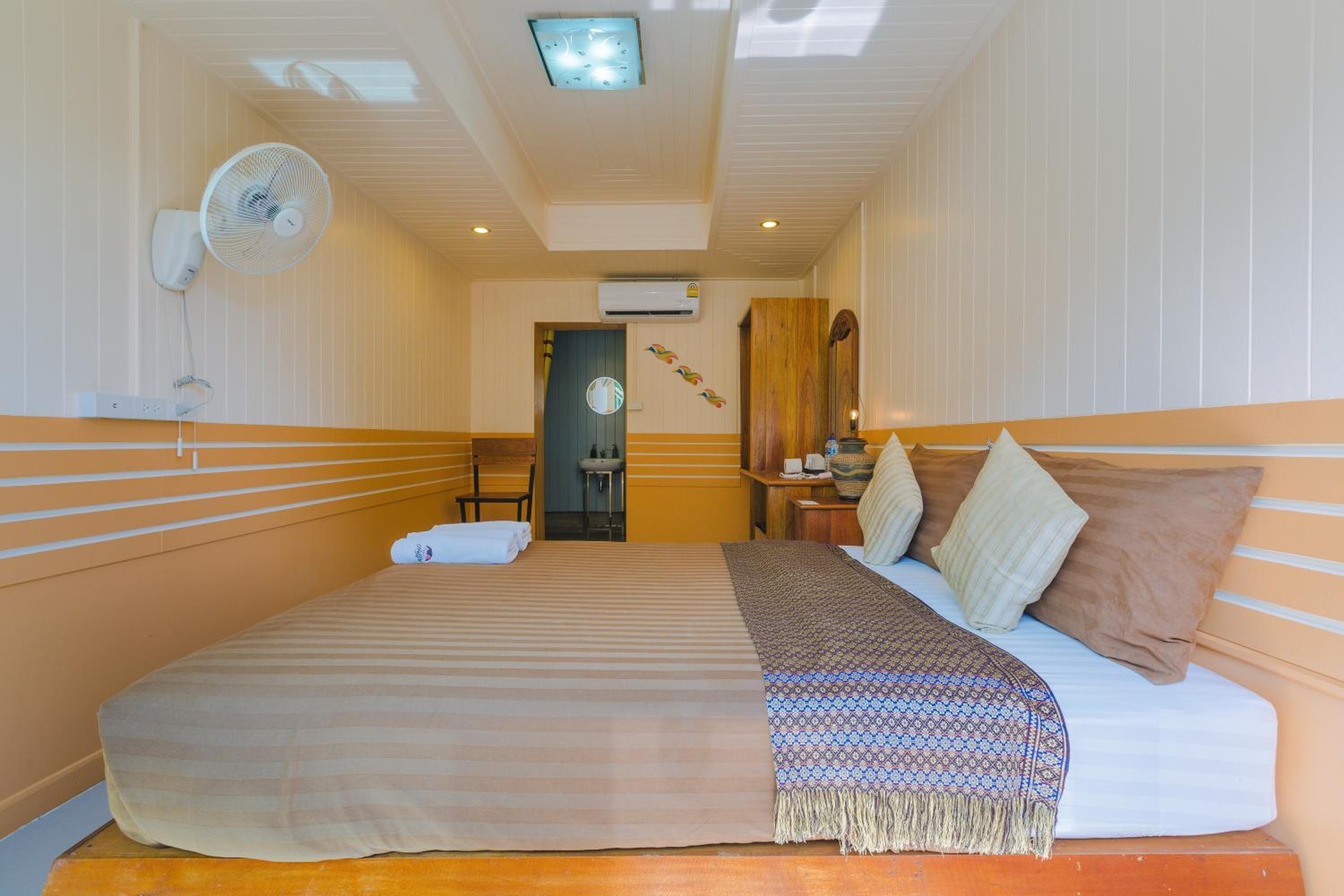 Superior Room - Photo 9