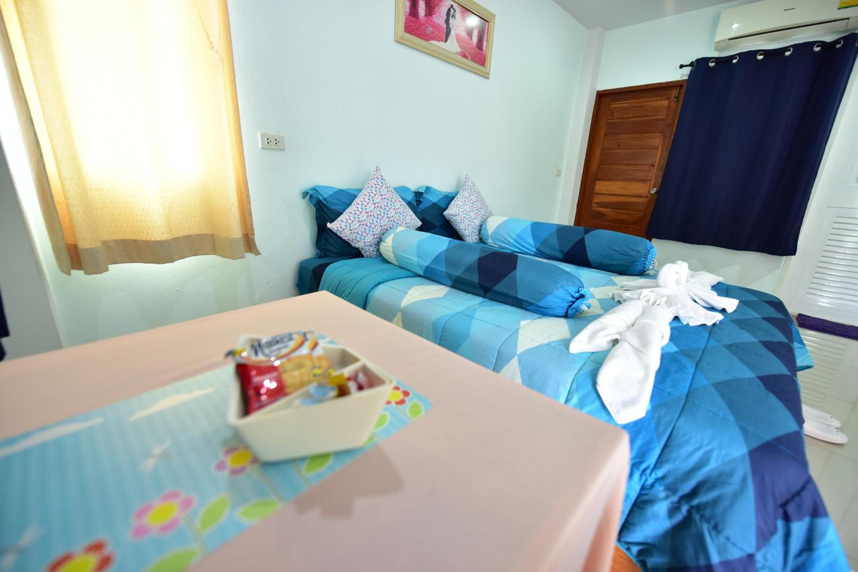 Standard Double Room - Photo 14