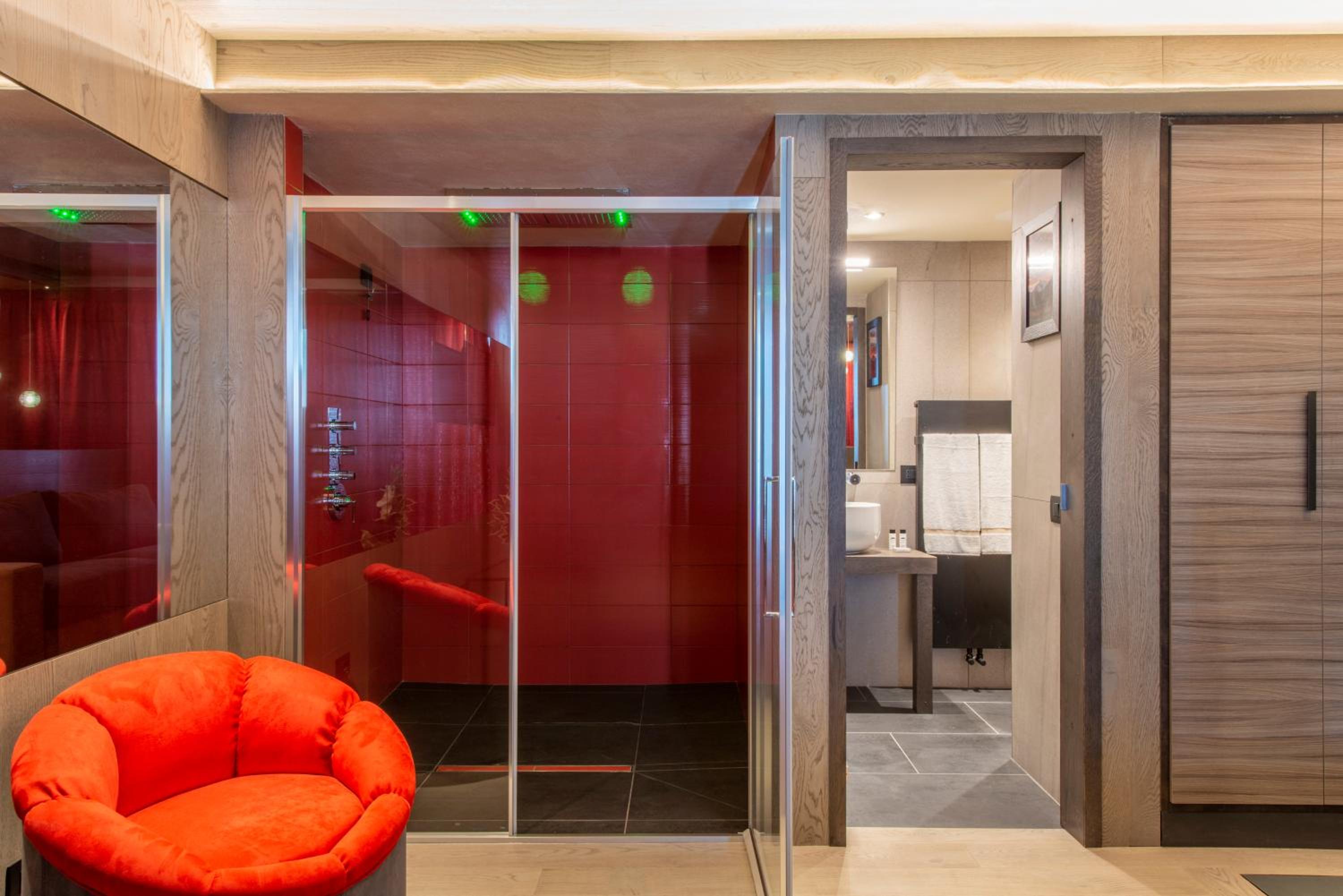 Suite with Terrace - Photo 6