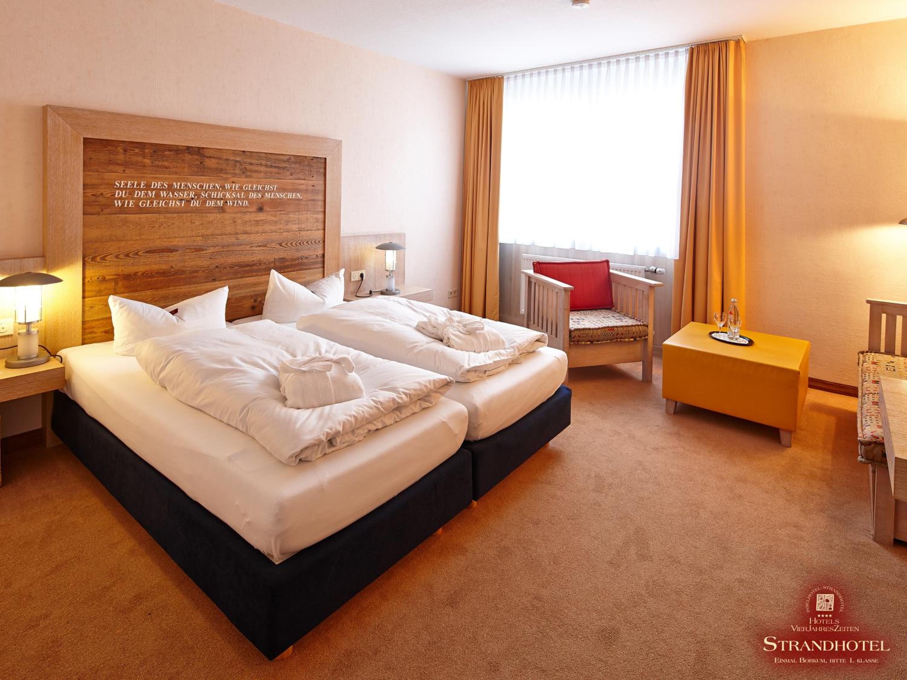 Superior Double Room with landward view