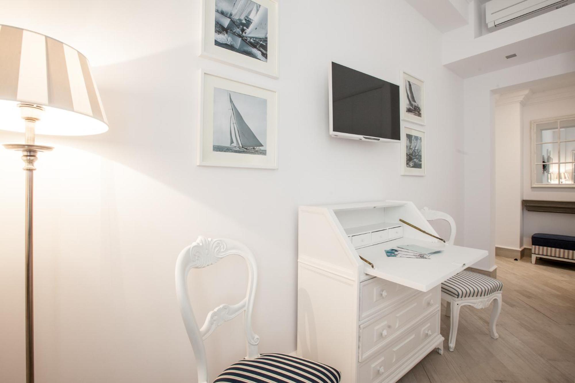 Premier Double or Twin Room dependence Velieri photo 2