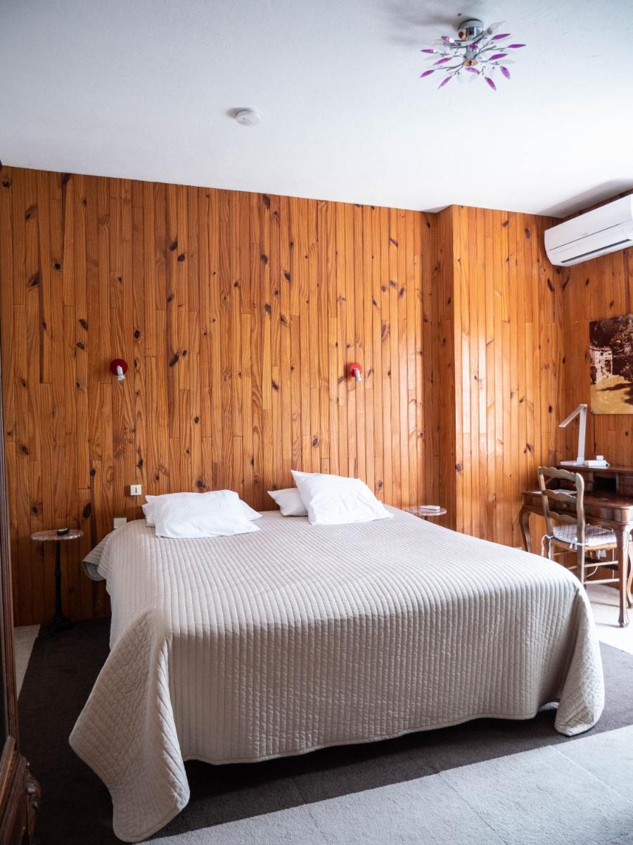Double or Twin Room photo 1