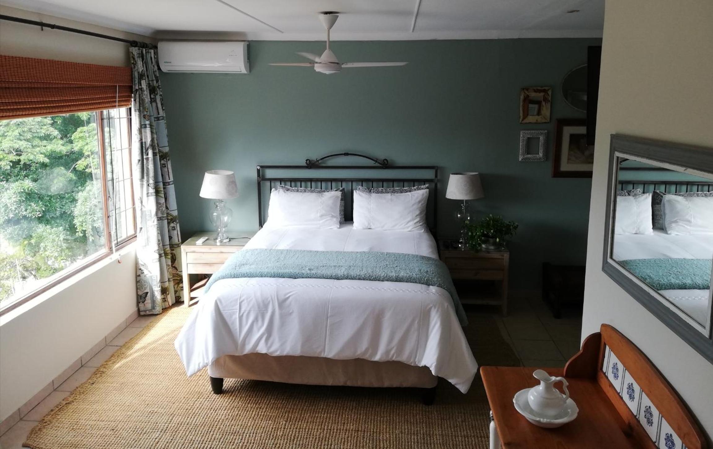 Deluxe Family Room - Photo 1