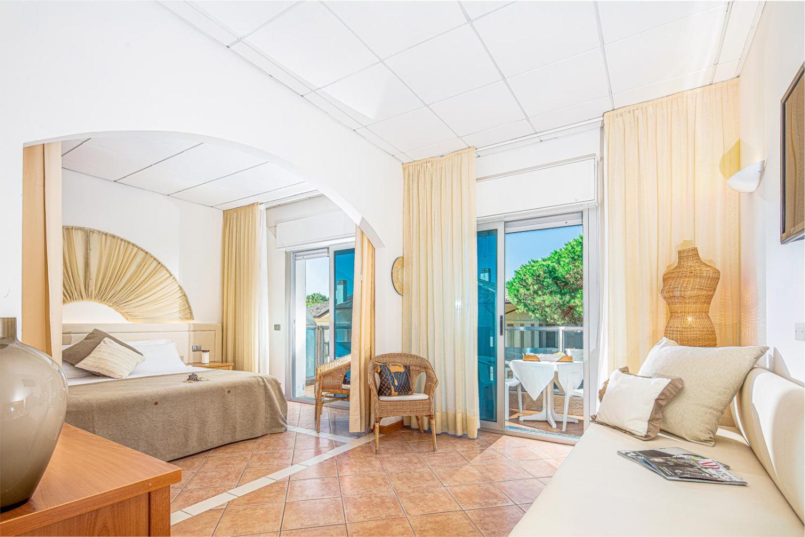 Junior Suite - Photo 1
