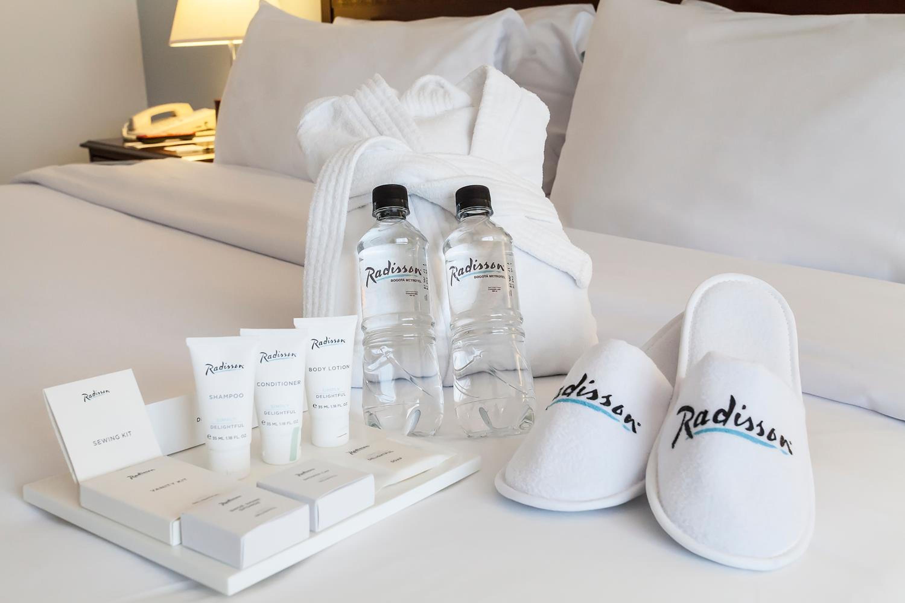 1 King Bed, junior suite