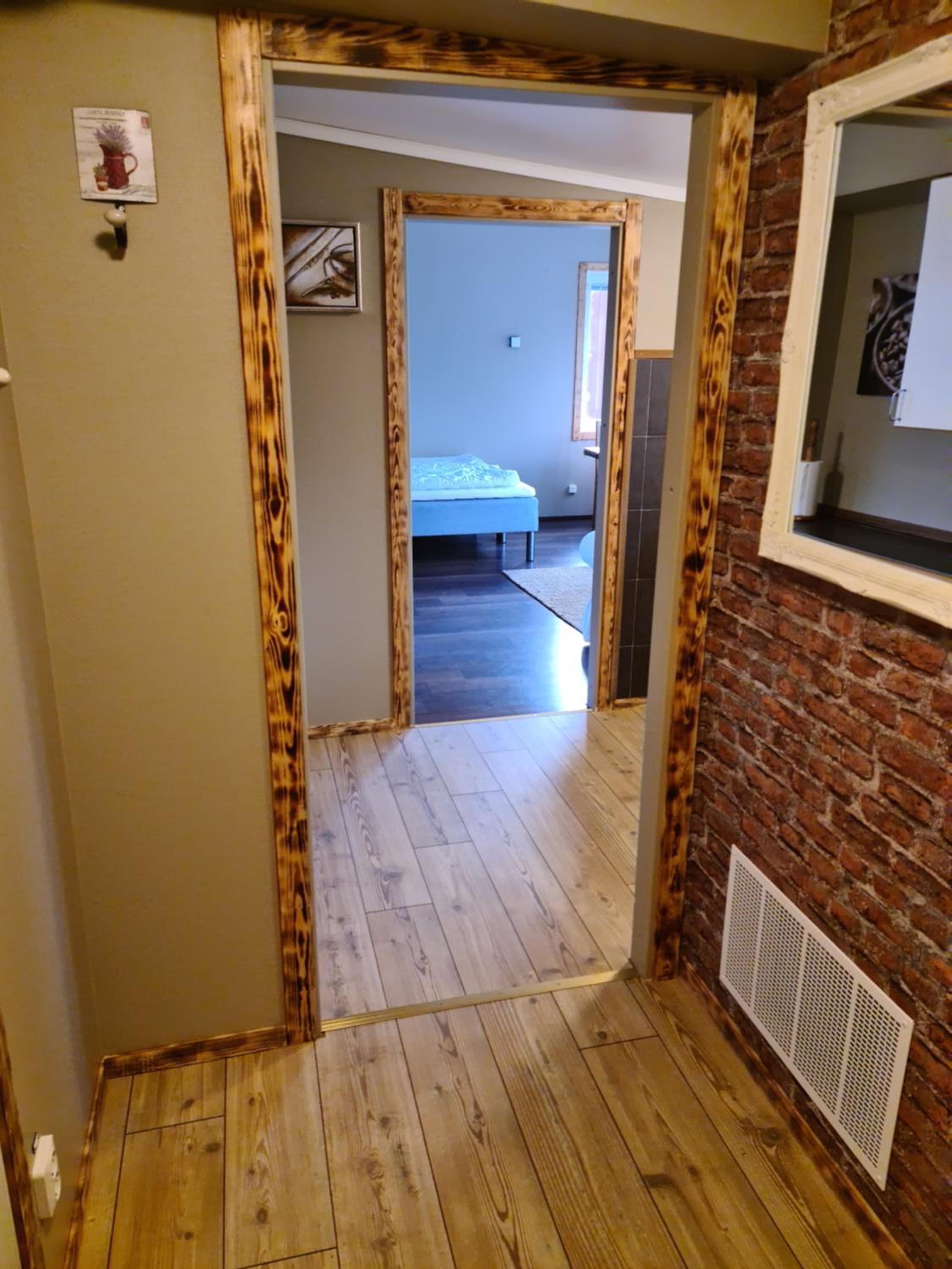 One-Bedroom Apartment - Photo 1