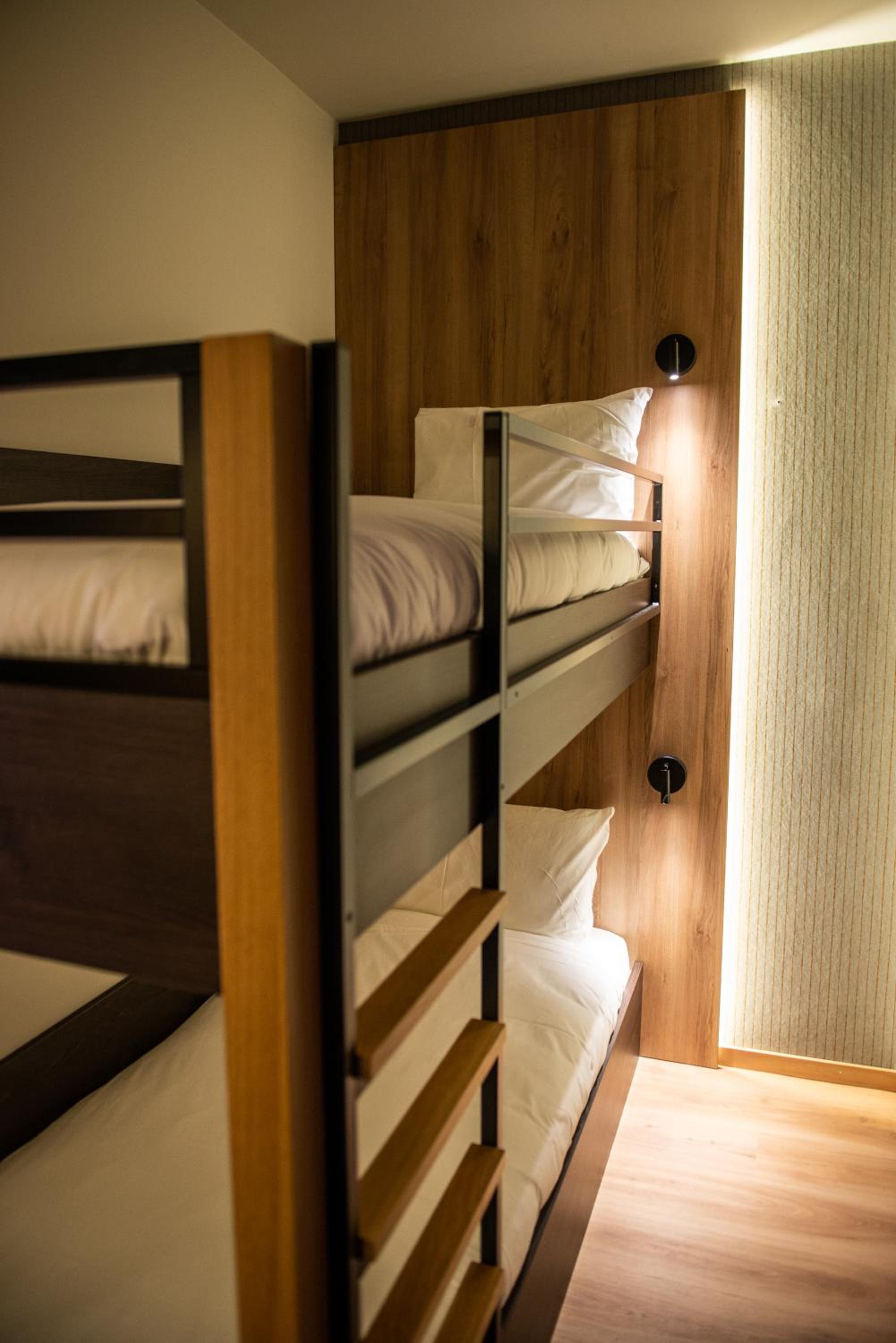 King Suite with Bunk Bed - Photo 9