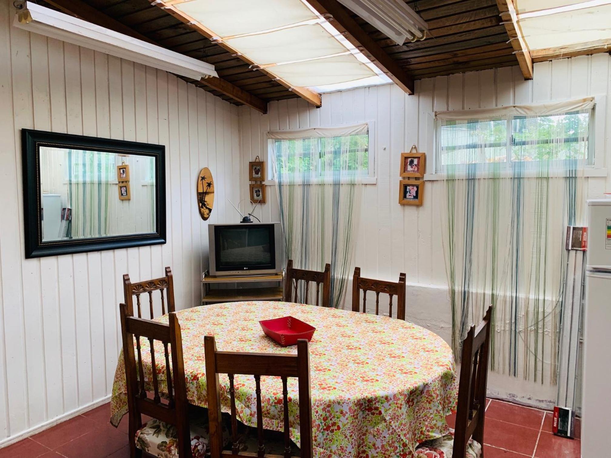 Four-Bedroom House photo 2