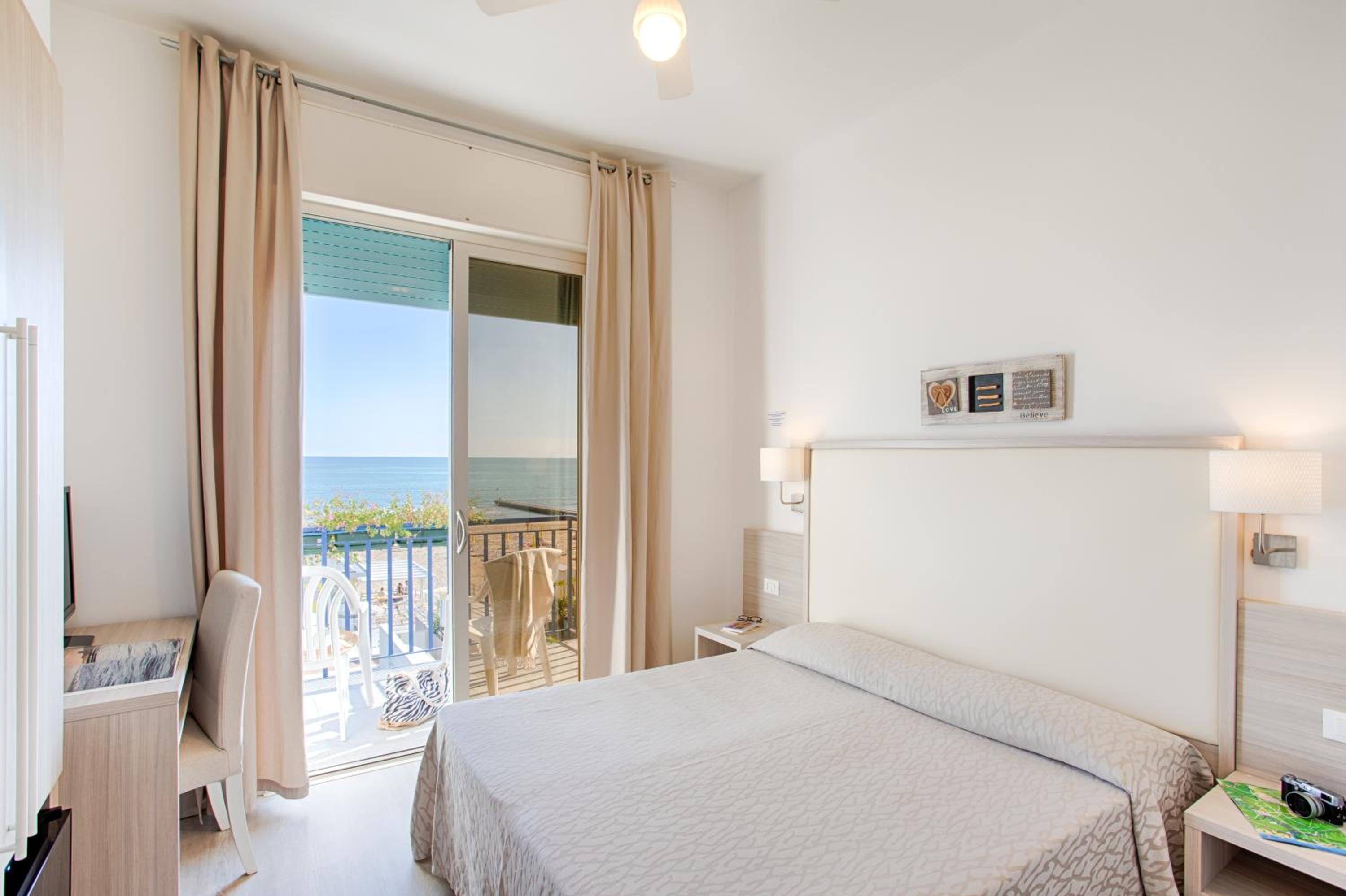 Double Room with Sea View
