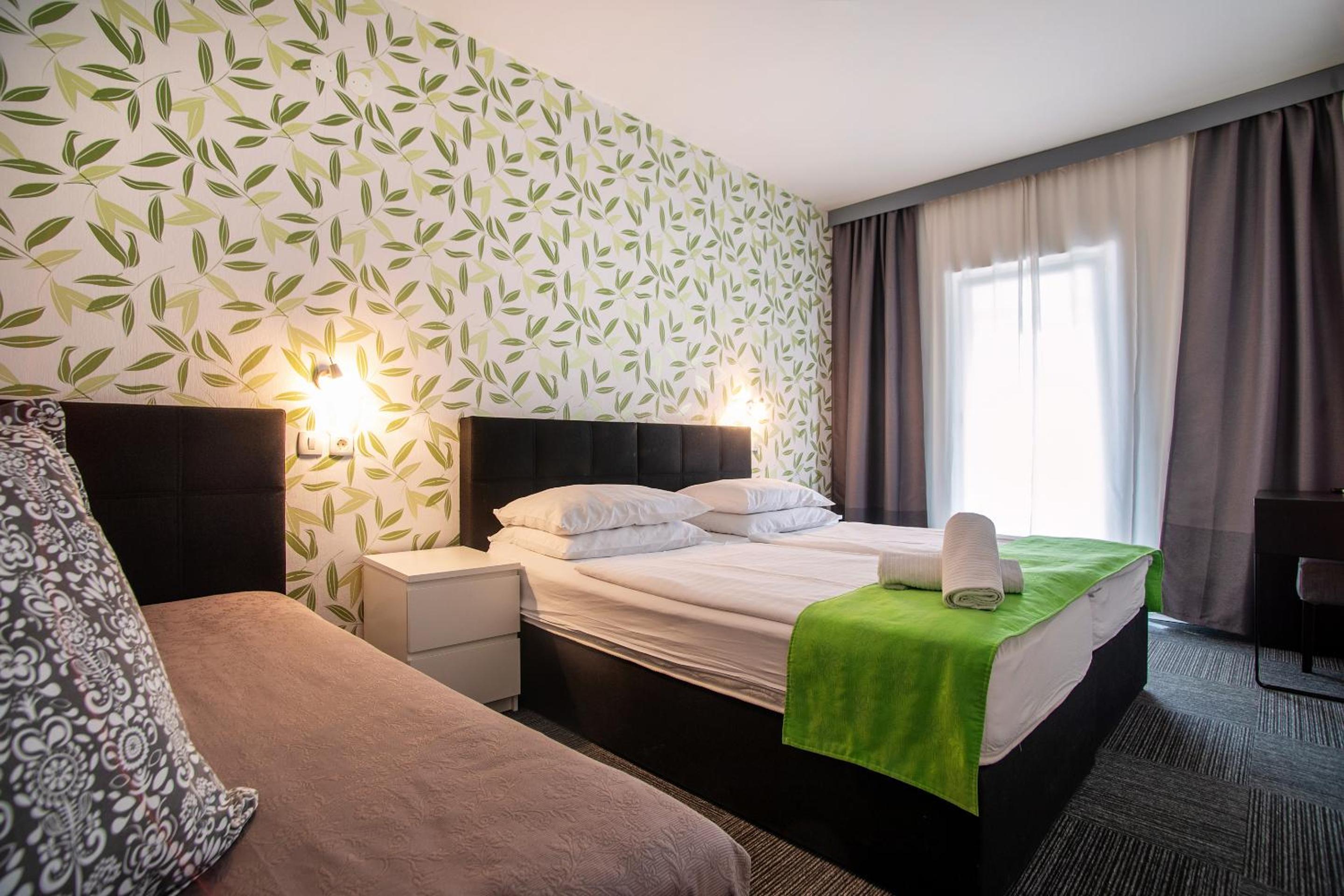 Standard Triple Room - Photo 1