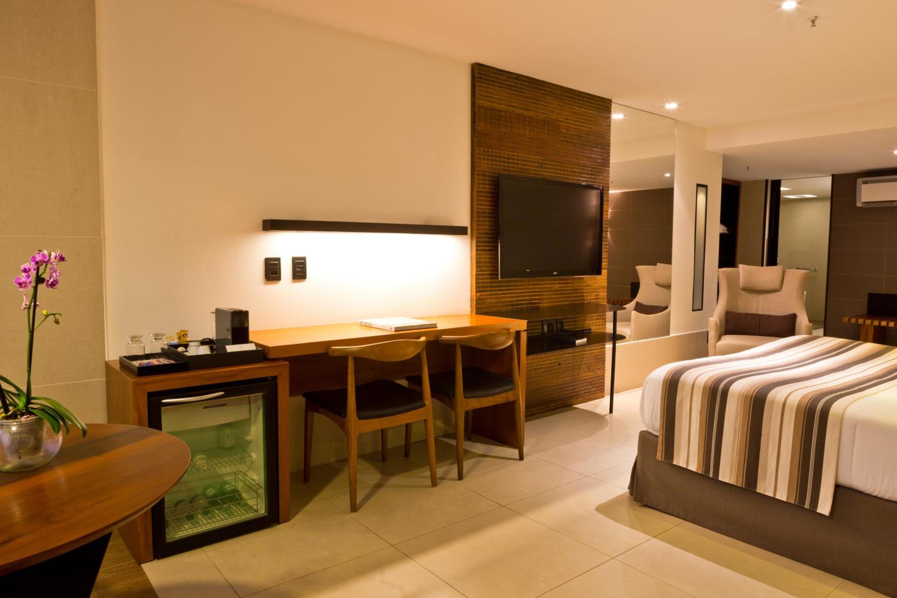 Premium Suite