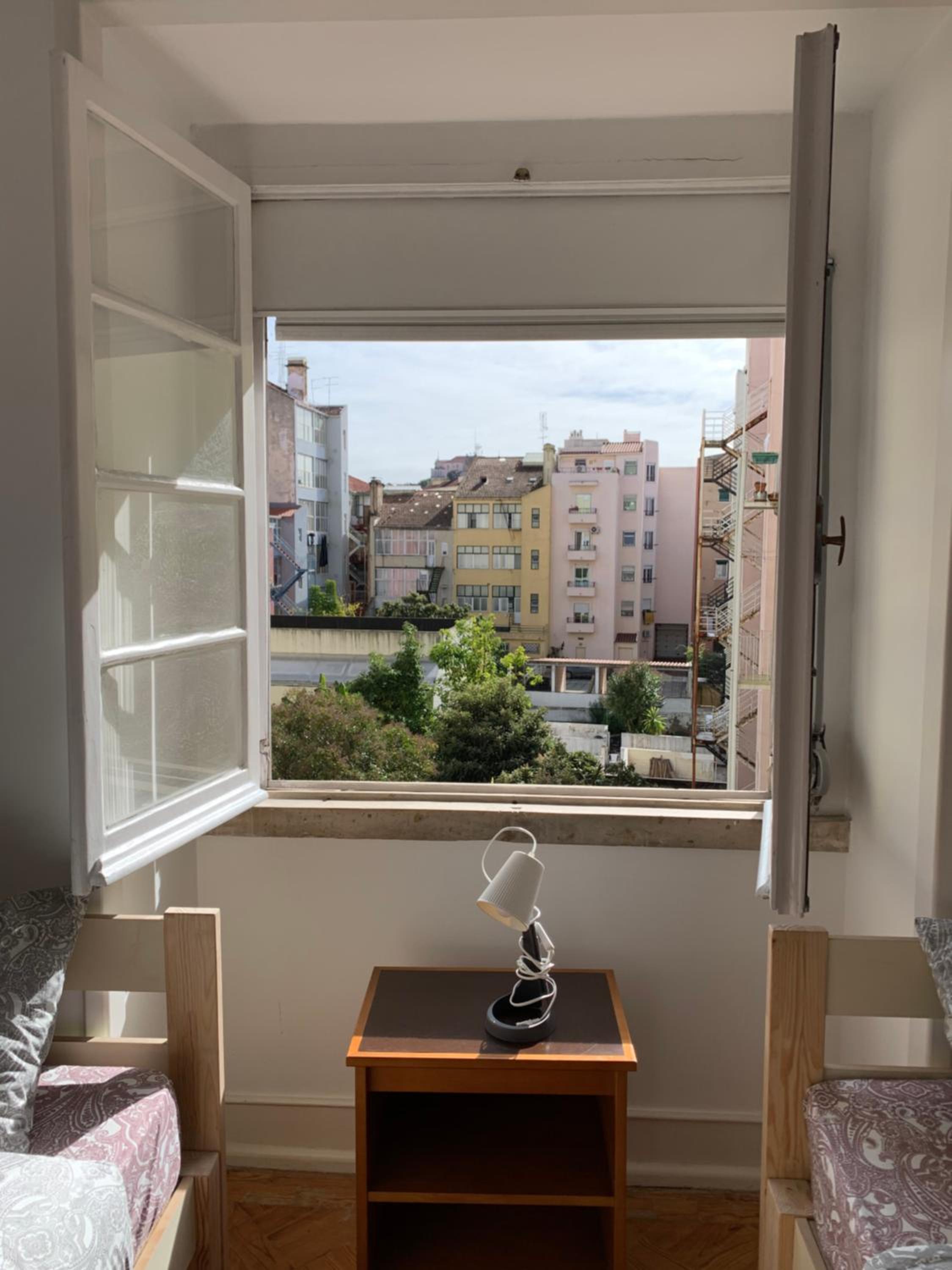Triple Room with Garden View - Photo 32