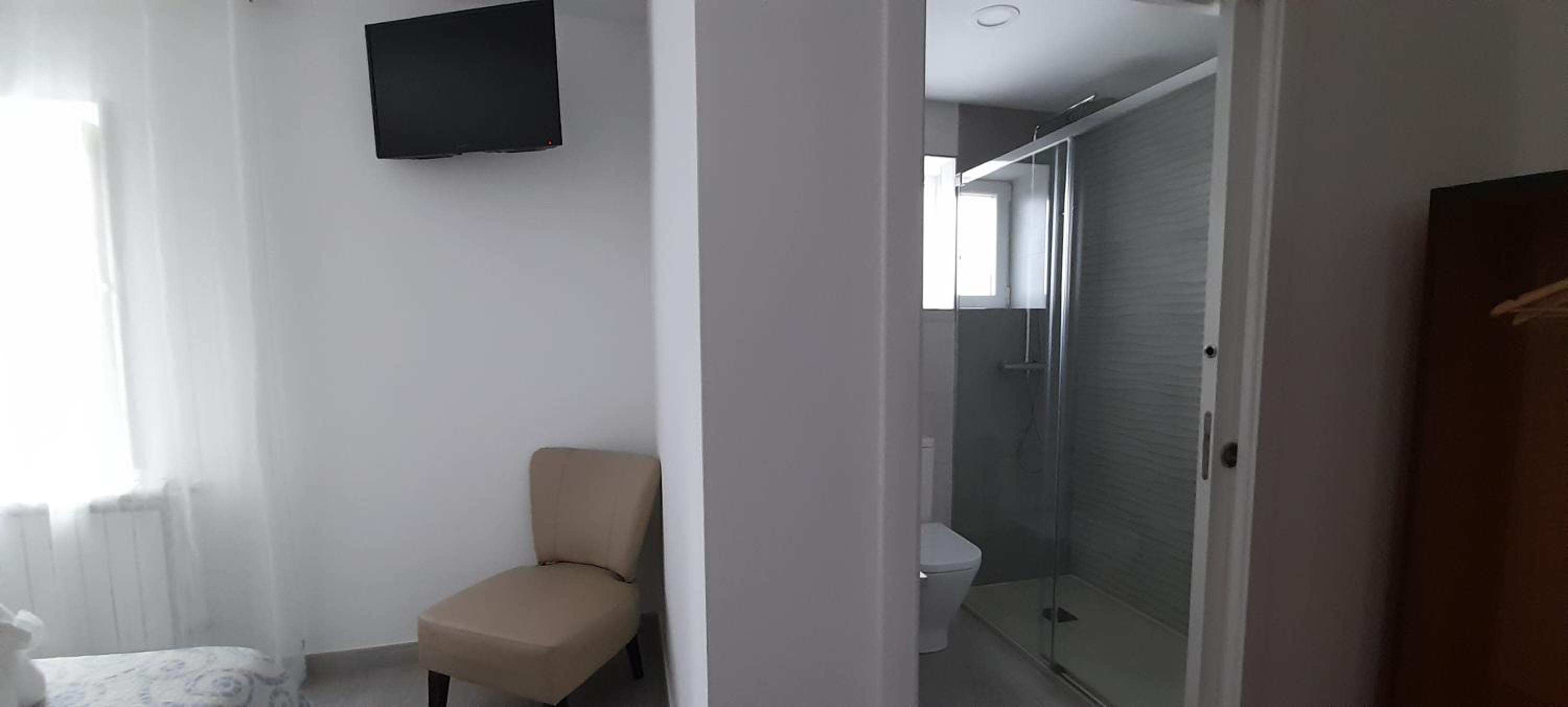 Habitación Doble con Baño Privado