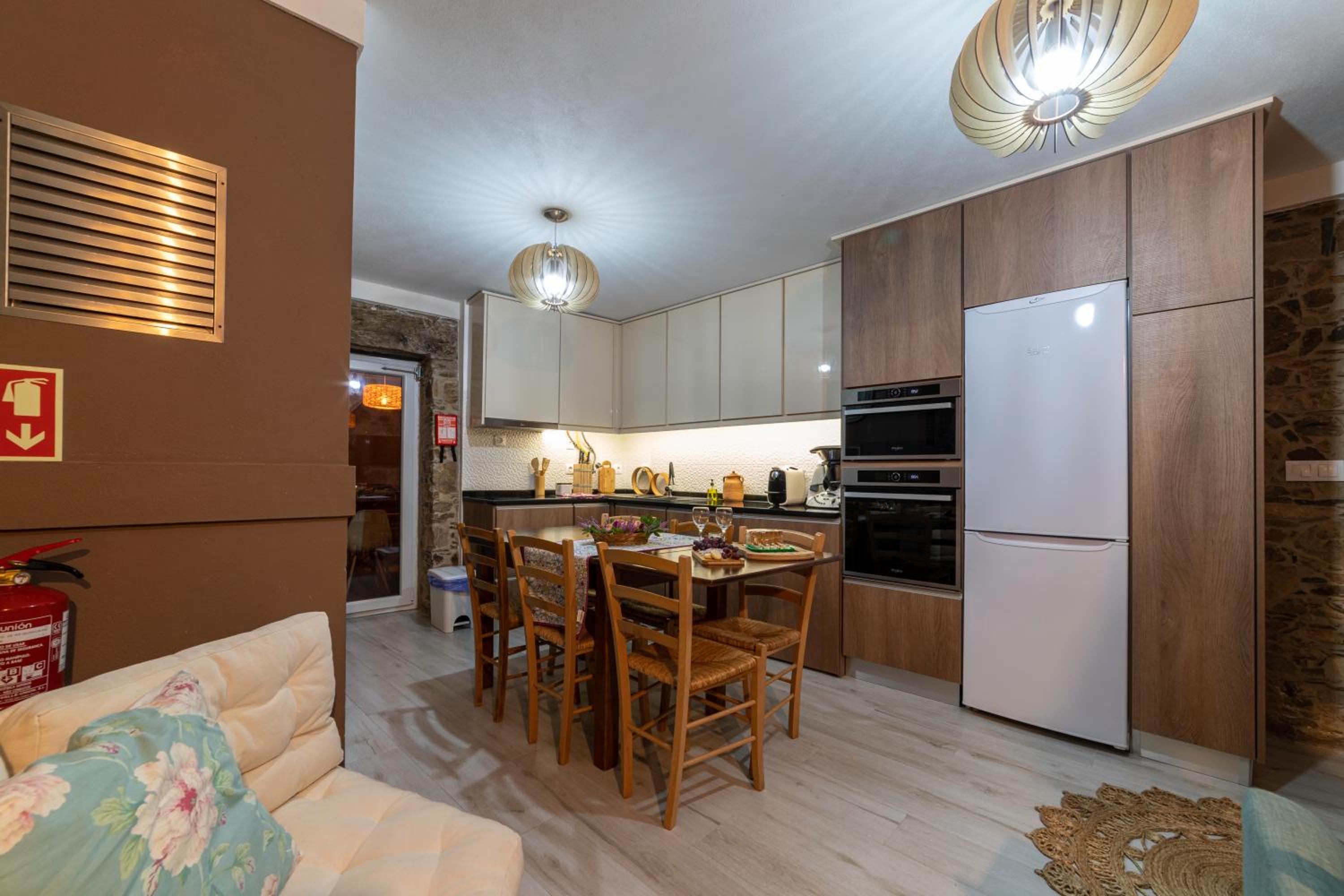 Three-Bedroom Villa - Photo 29