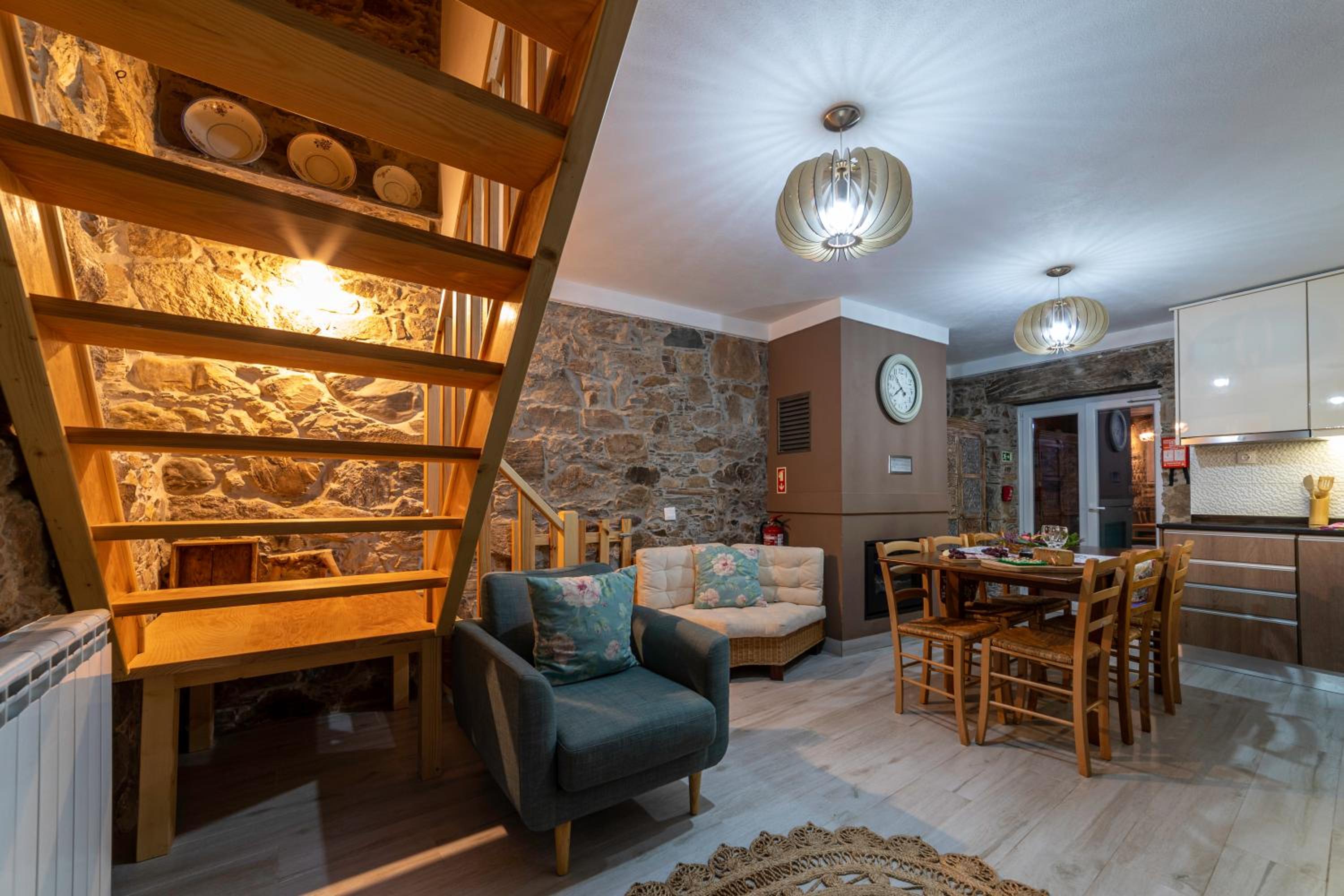 Three-Bedroom Villa - Photo 28