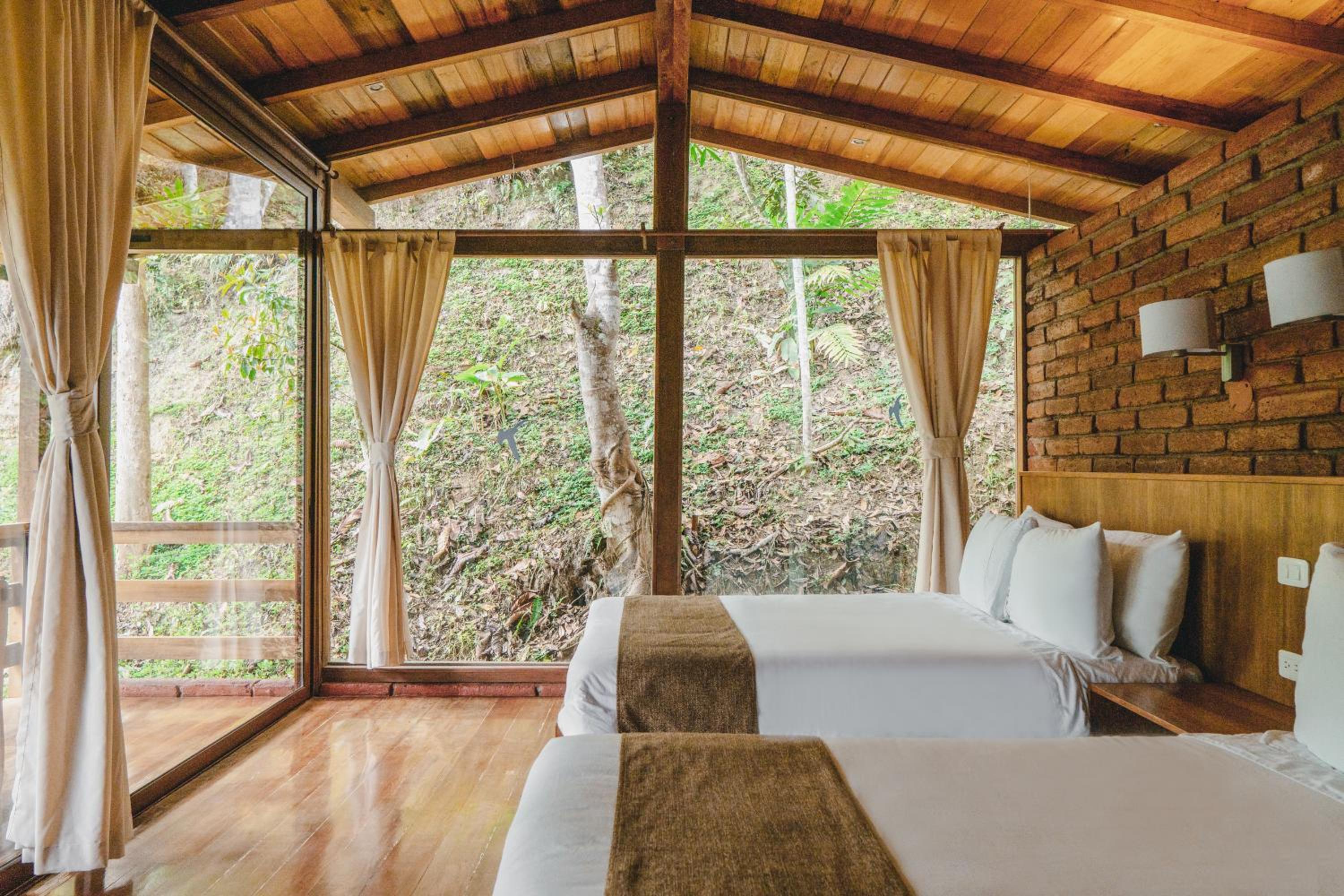 Deluxe Double Room with Balcony photo 1
