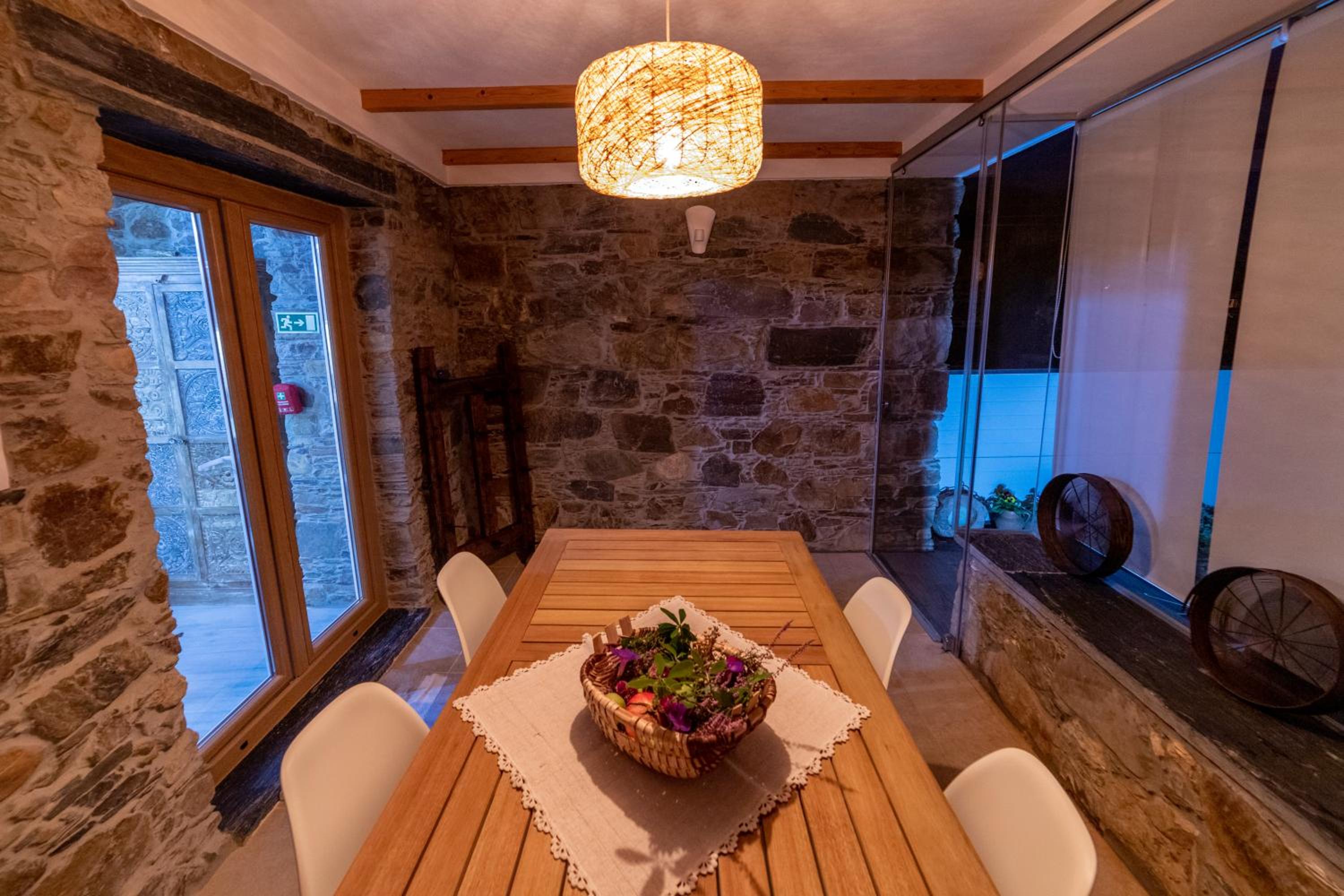 Three-Bedroom Villa - Photo 20
