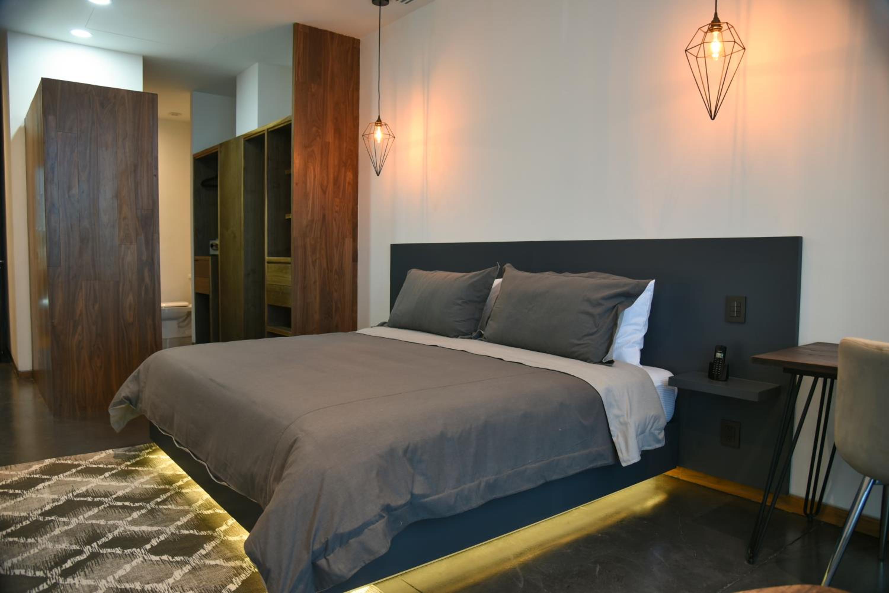 Executive Suite