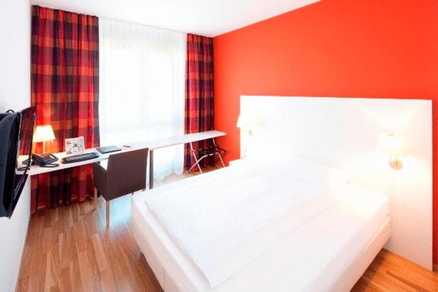 Single Room photo 2