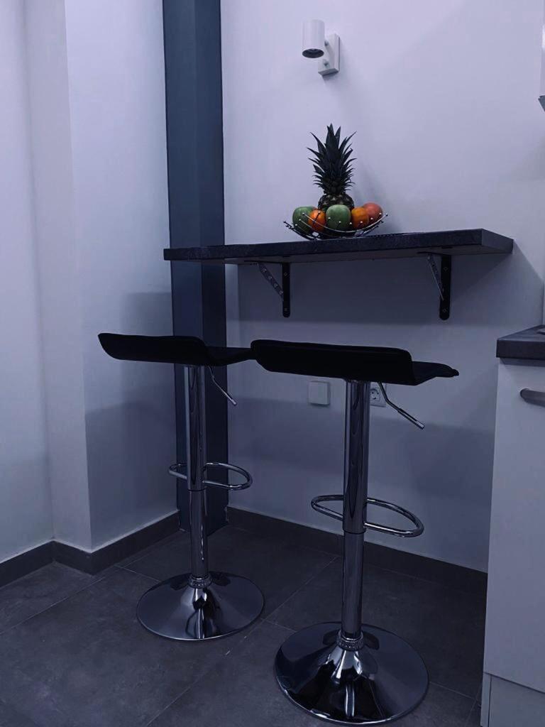 One-Bedroom Apartment - Photo 13