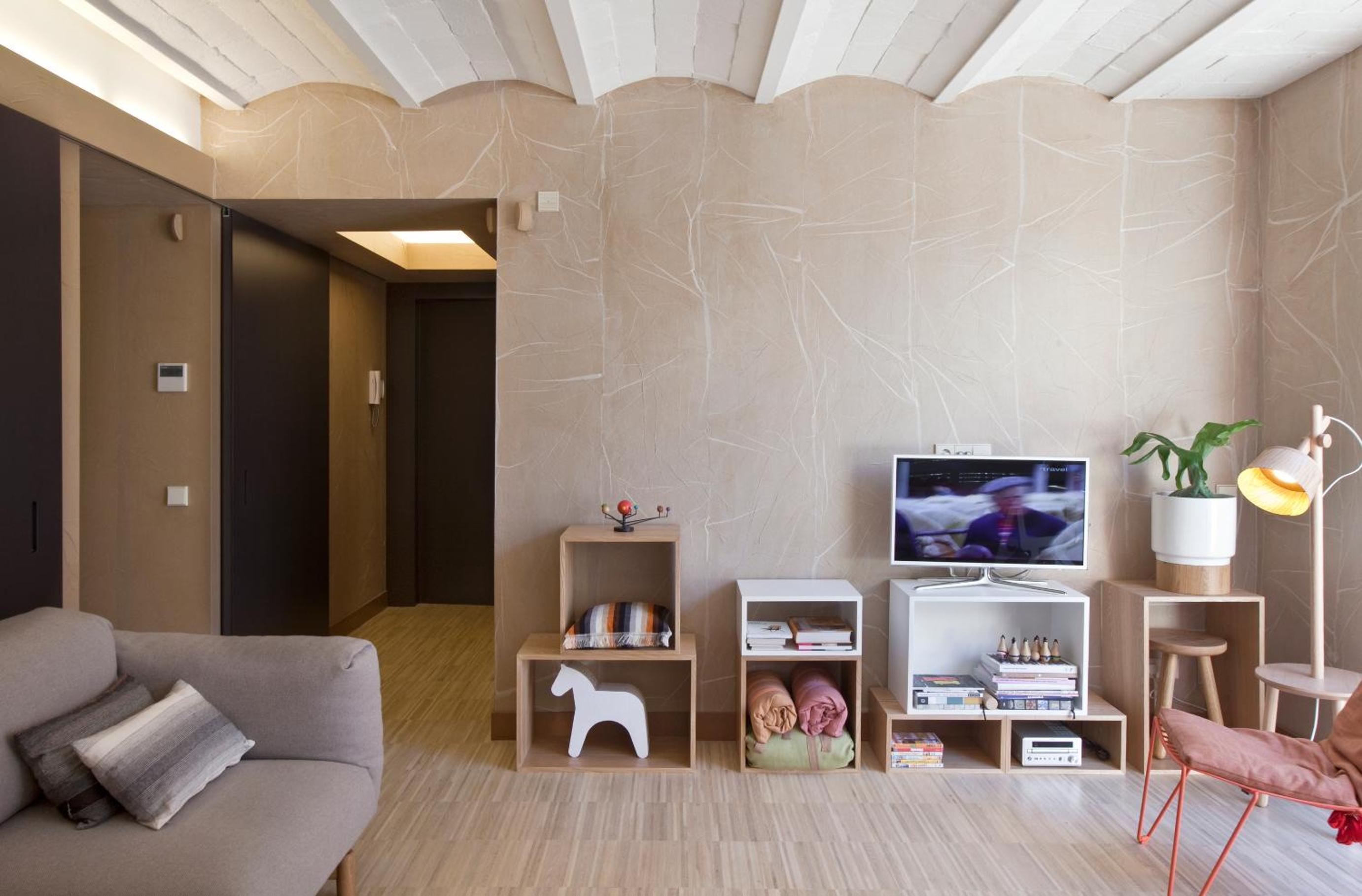 Two-Bedroom Penthouse with two bathrooms and Terrace photo 3