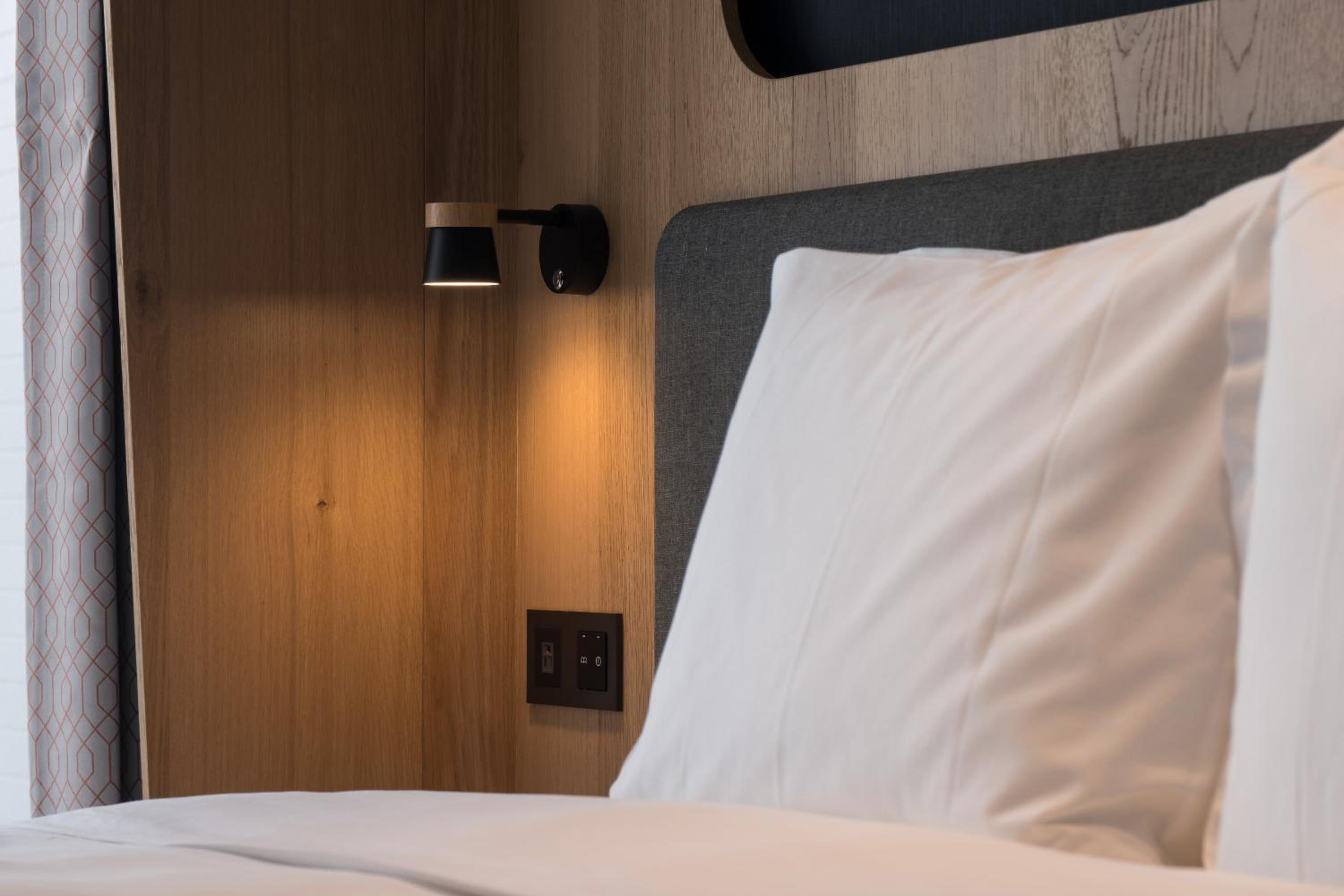 Standard Twin Room - Photo 2