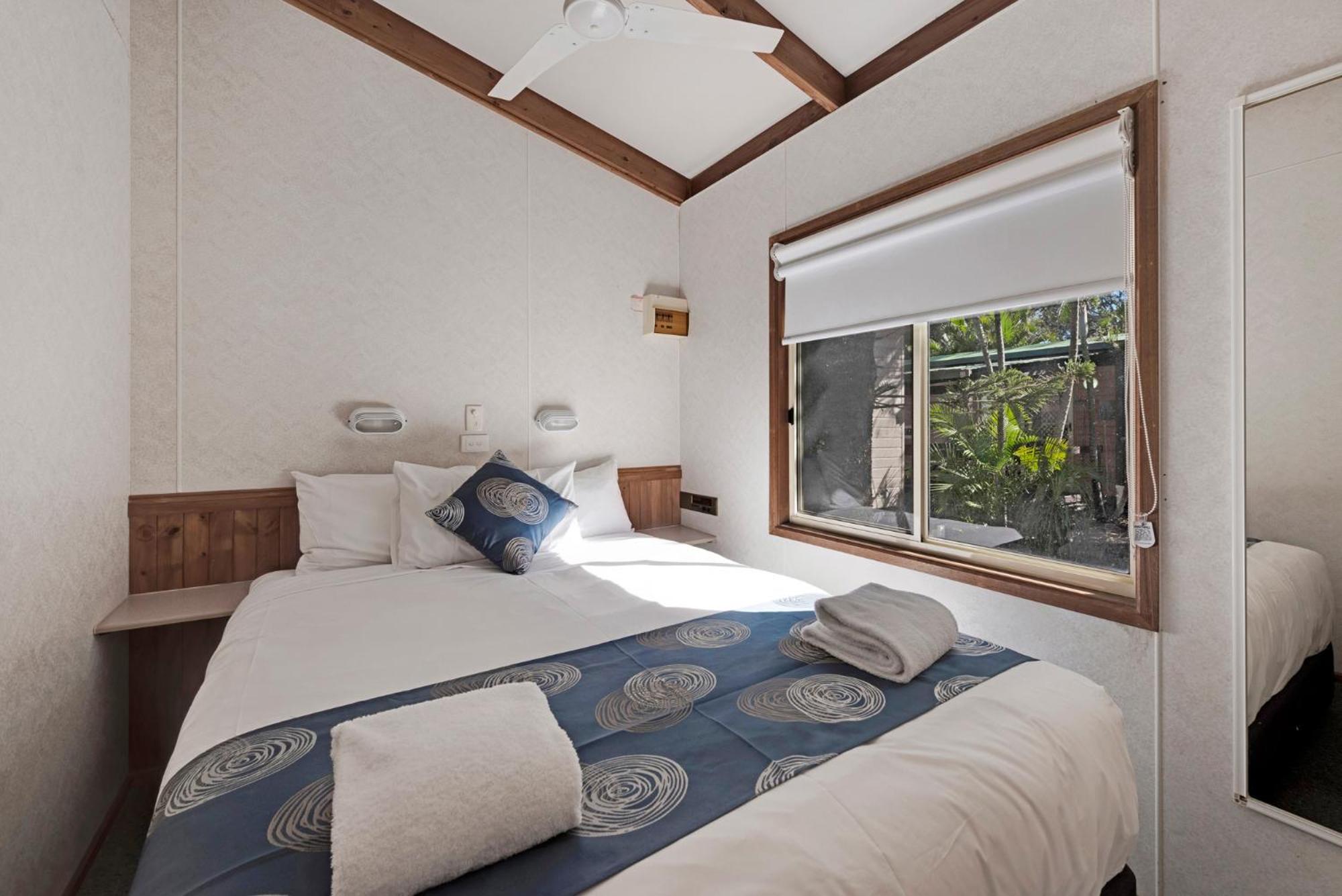 Standard 2 Bedroom Cabin - Sleeps 6