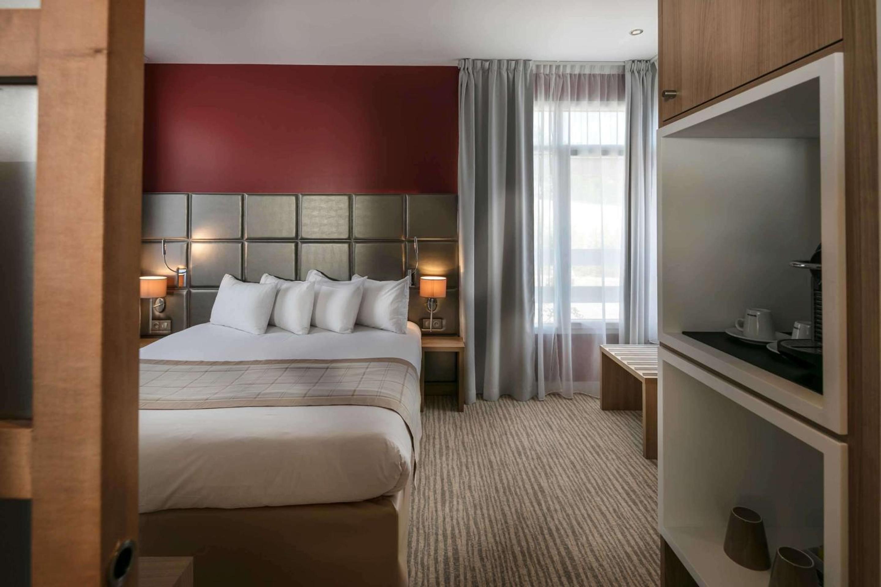 Suite Junior with King Bed