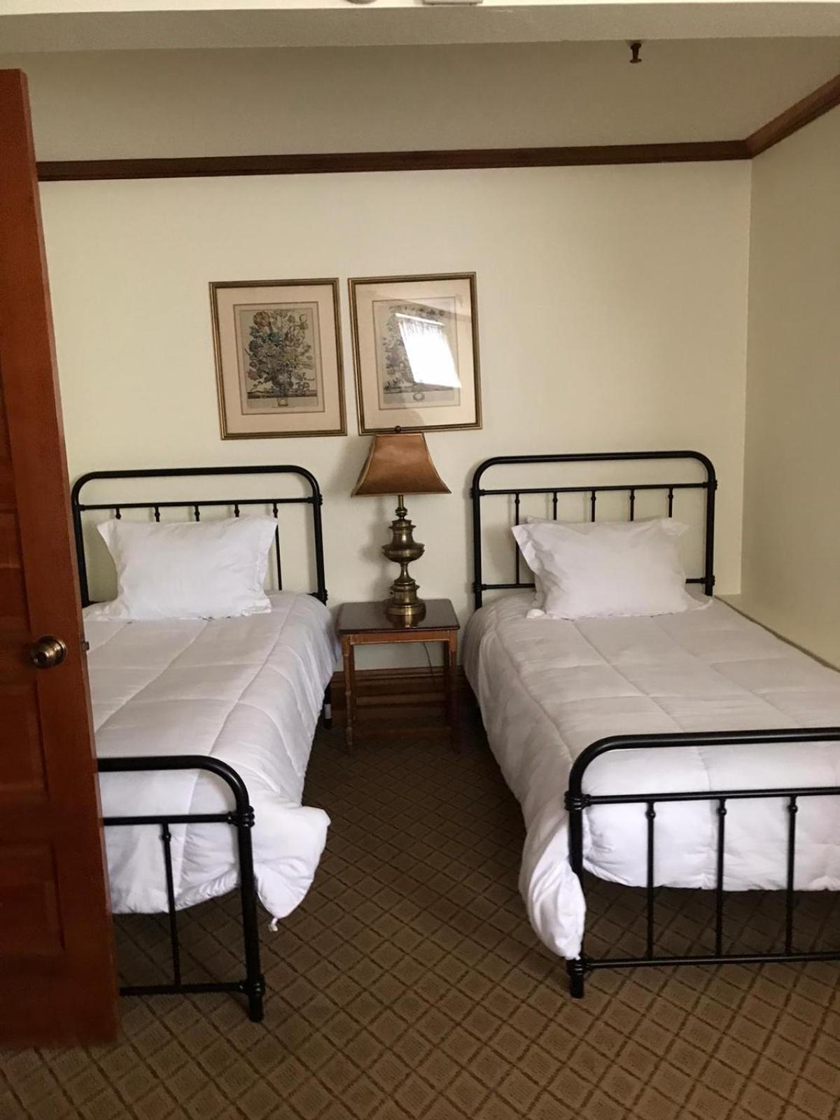 Classic Quadruple Room