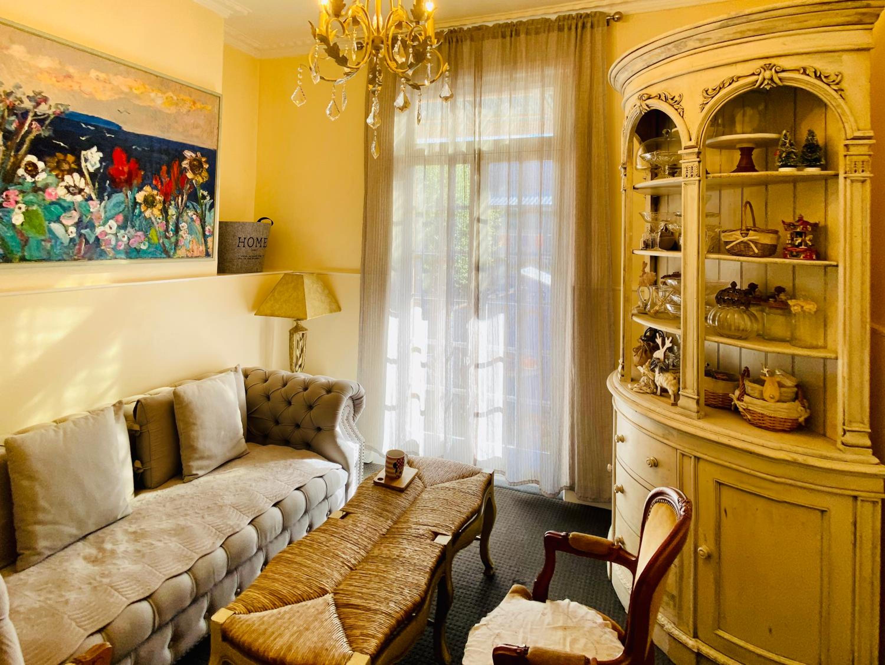 Deluxe Queen Room photo 2