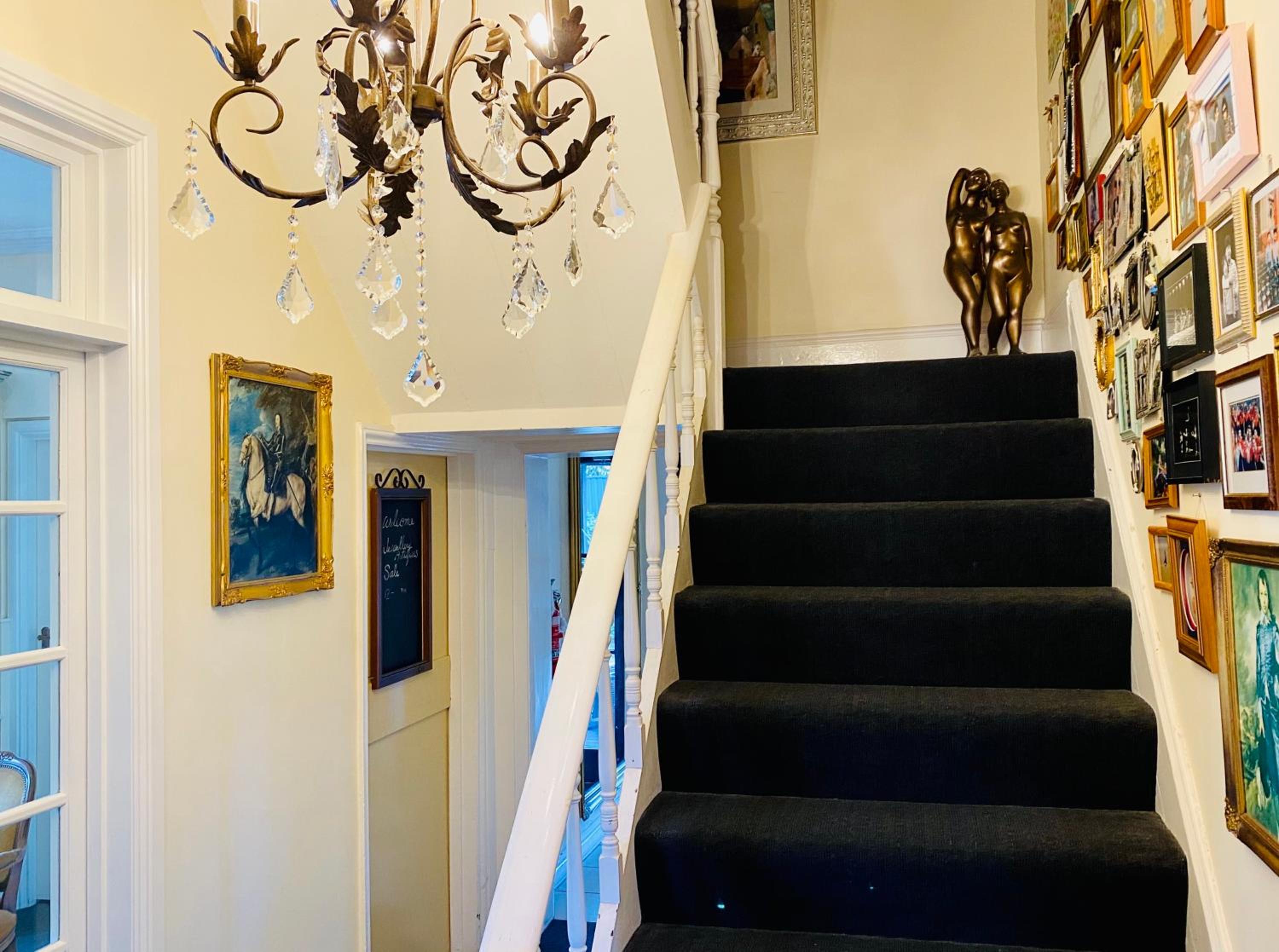 Deluxe Queen Room photo 2