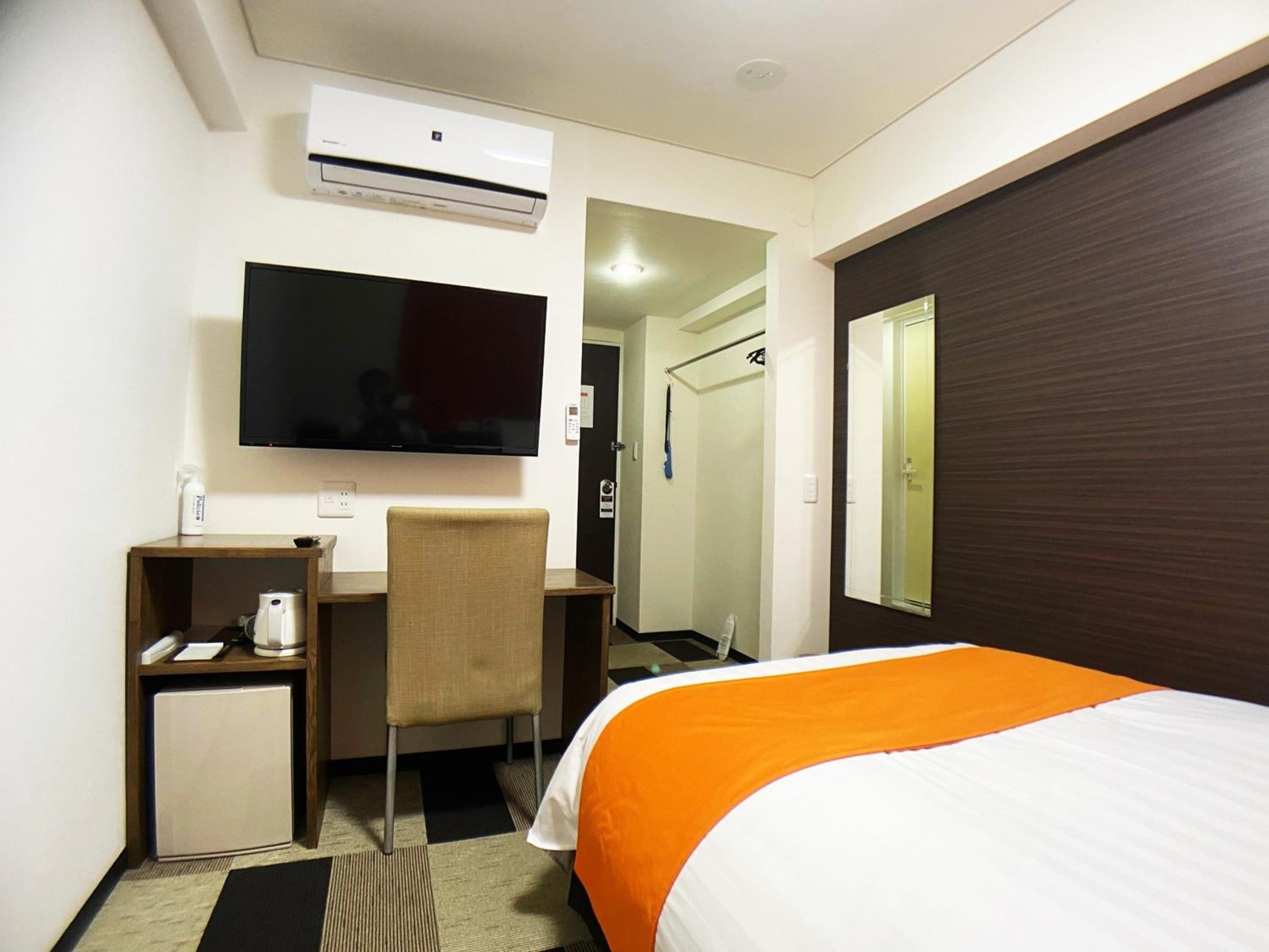 Single Room - Non-Smoking photo 1
