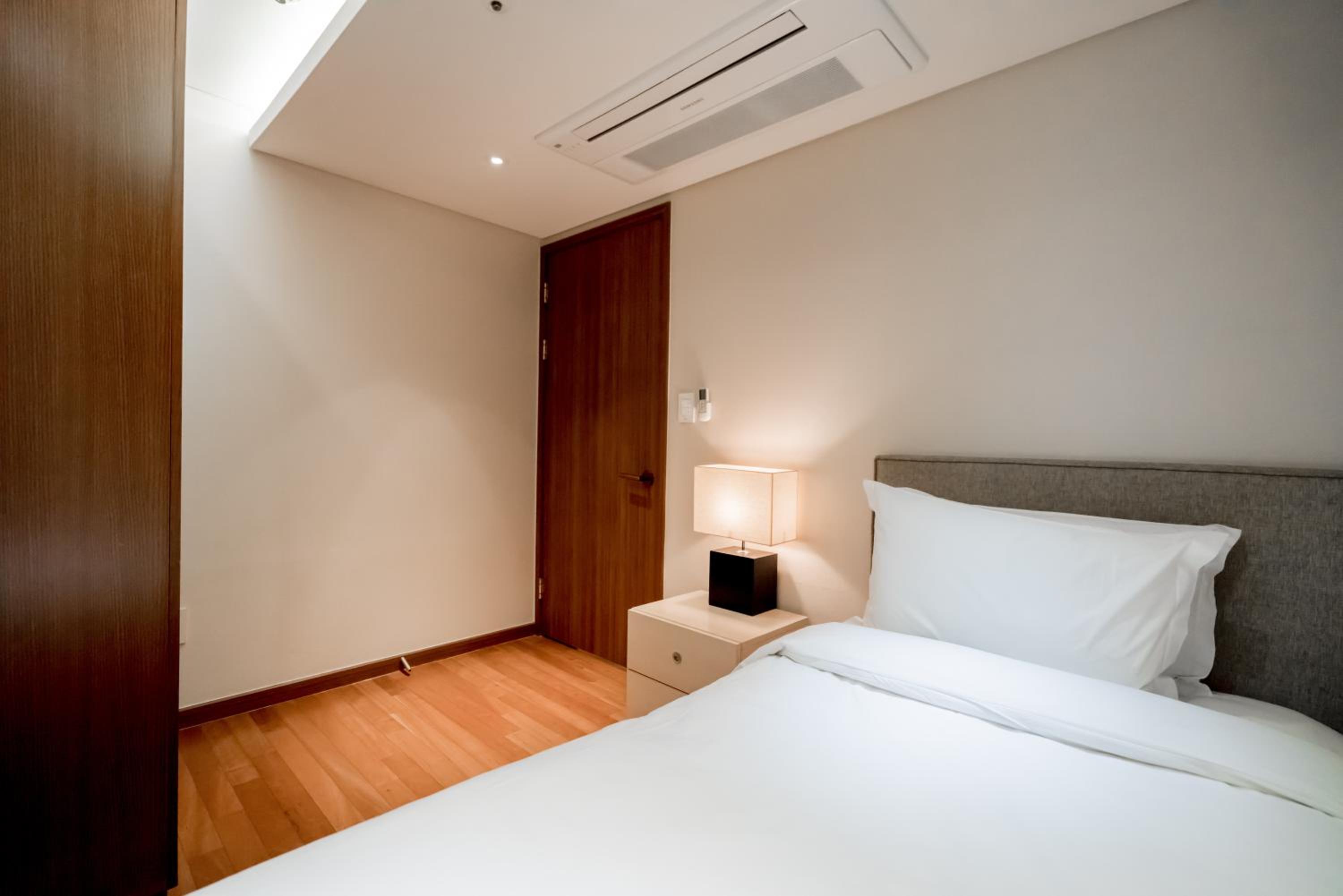 Two bedroom Premier Suite - Photo 1