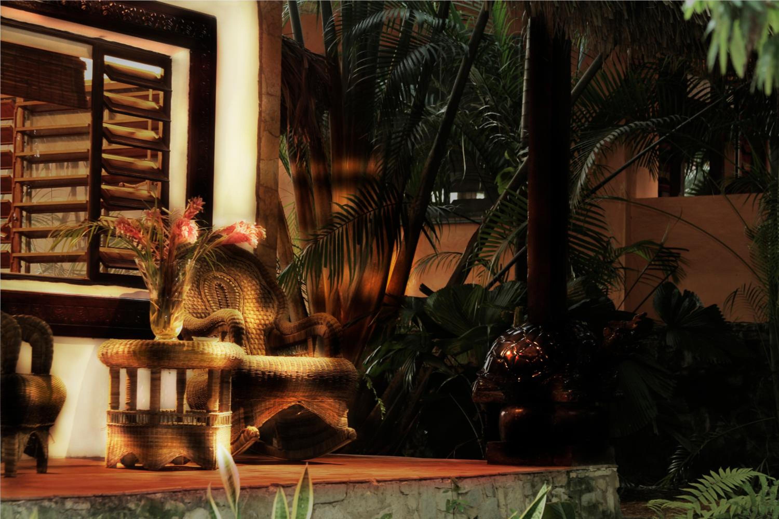 Deluxe Suite - Photo 9