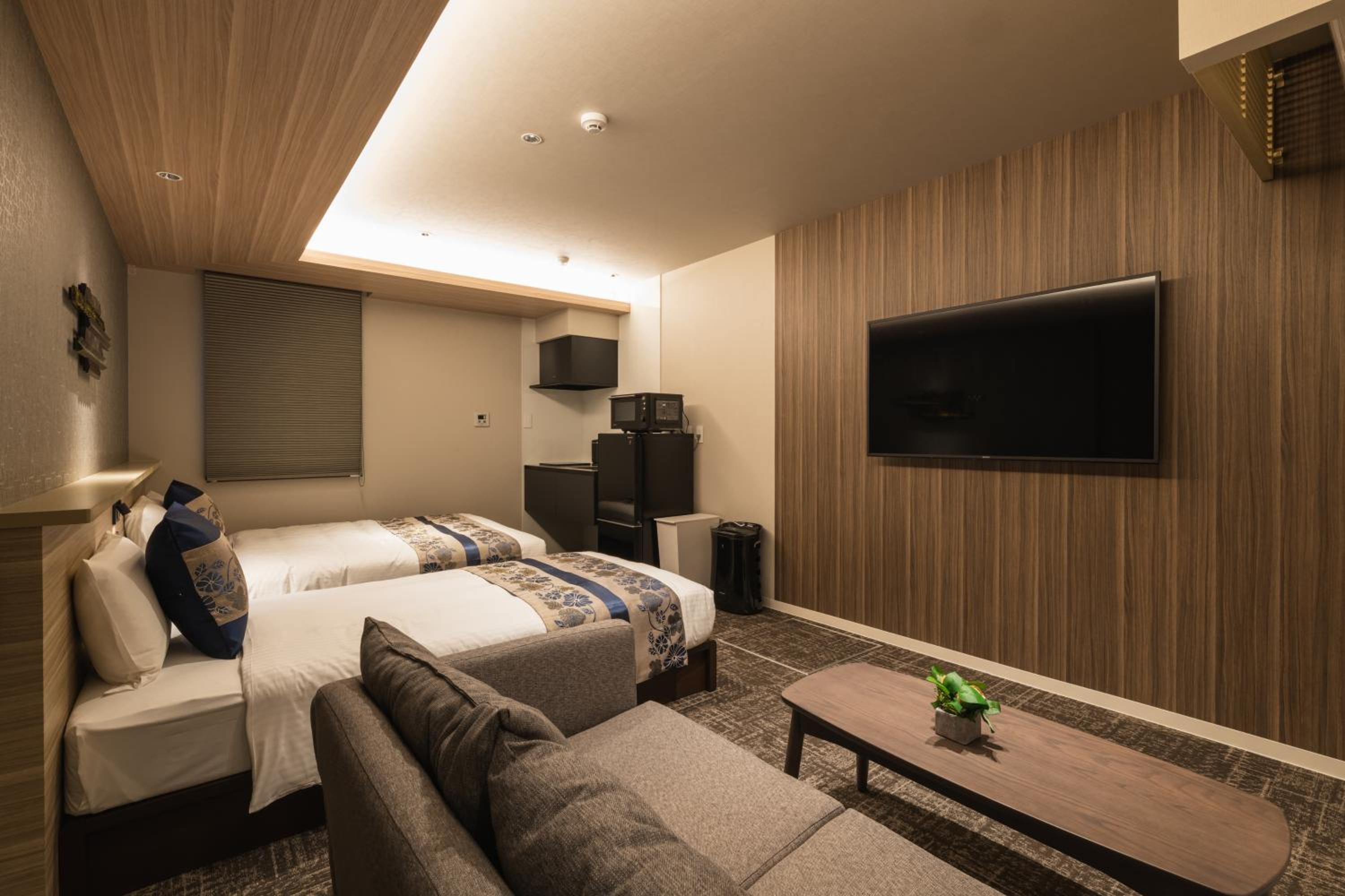 Standard Triple Room - Photo 1