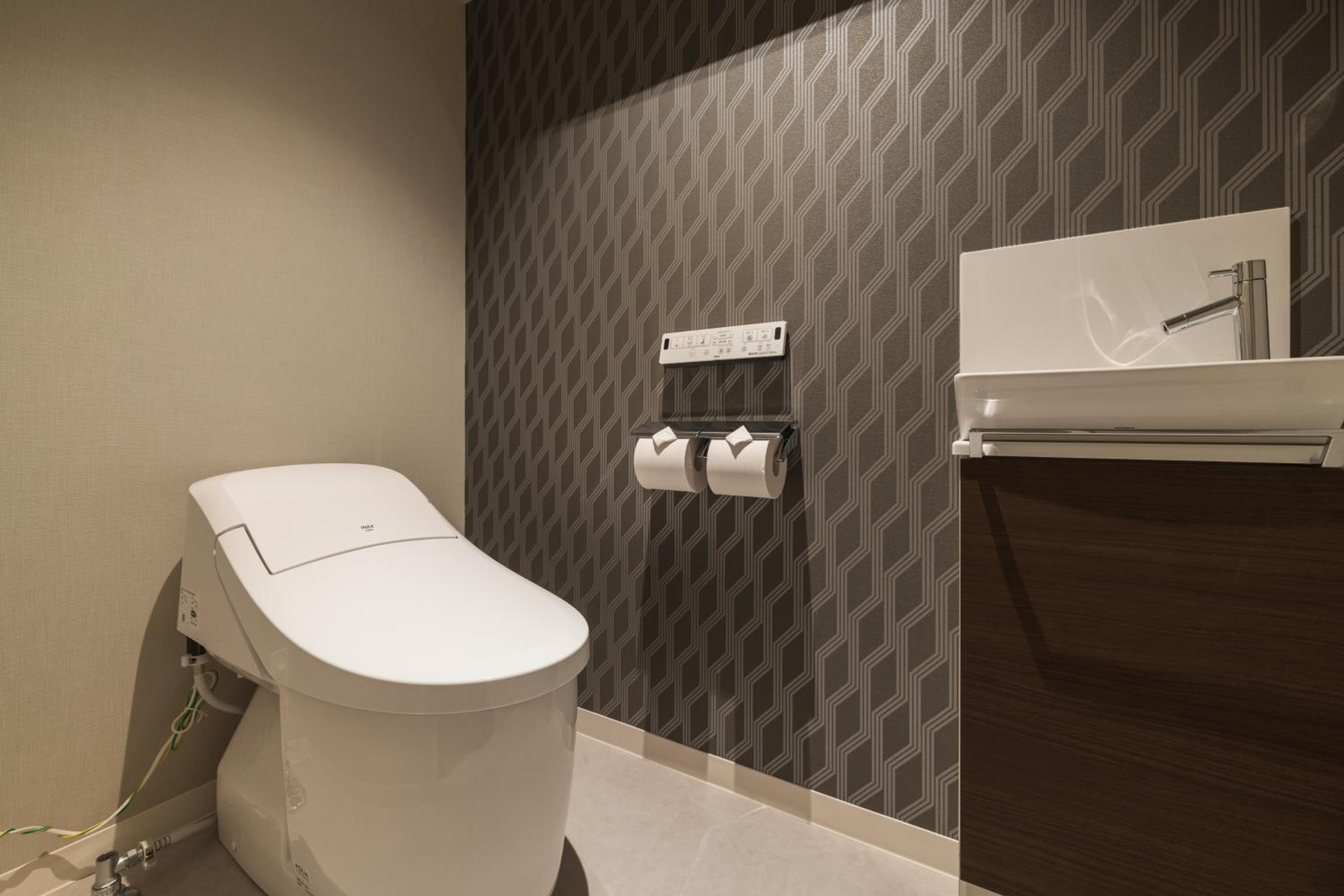 Standard Triple Room - Photo 4