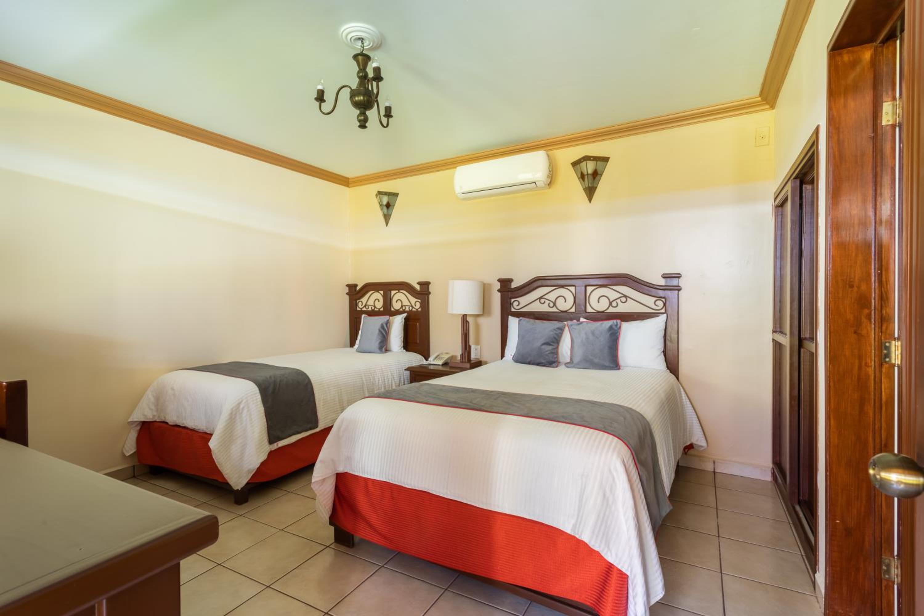 Standard Triple Room photo 1