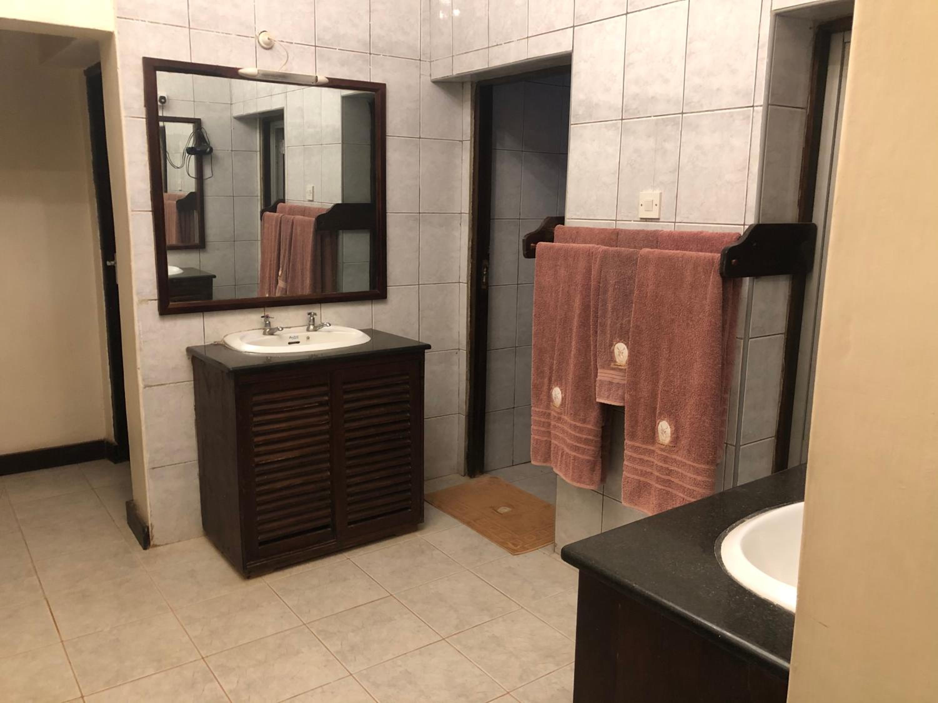 Deluxe Triple Room photo 2