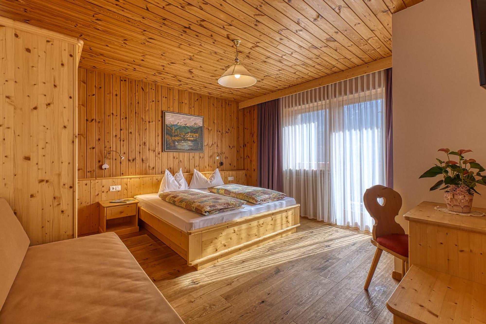 Double Room with Balcony (3 Adults)